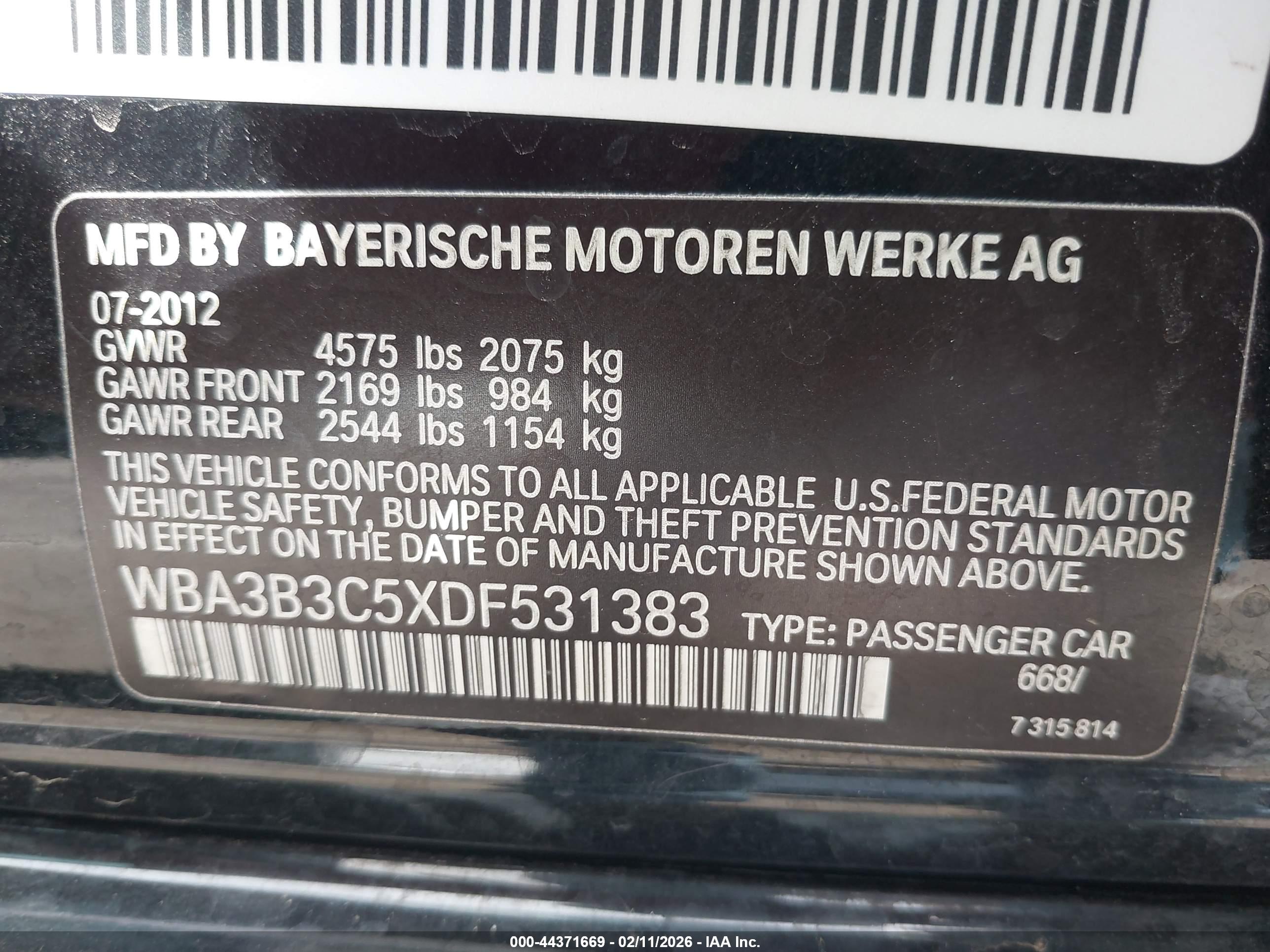 BMW 328I image 9