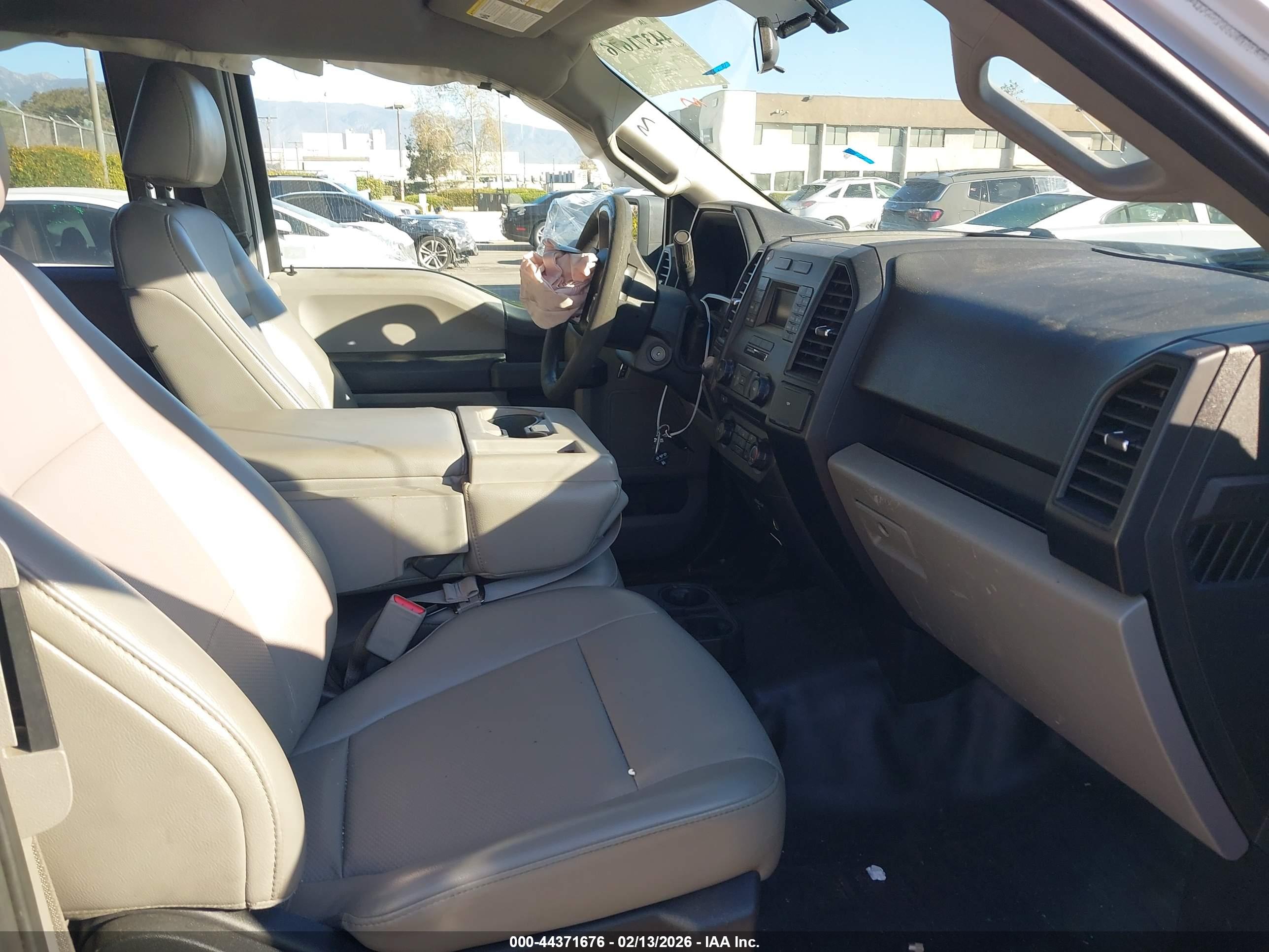 FORD F-150 image 5