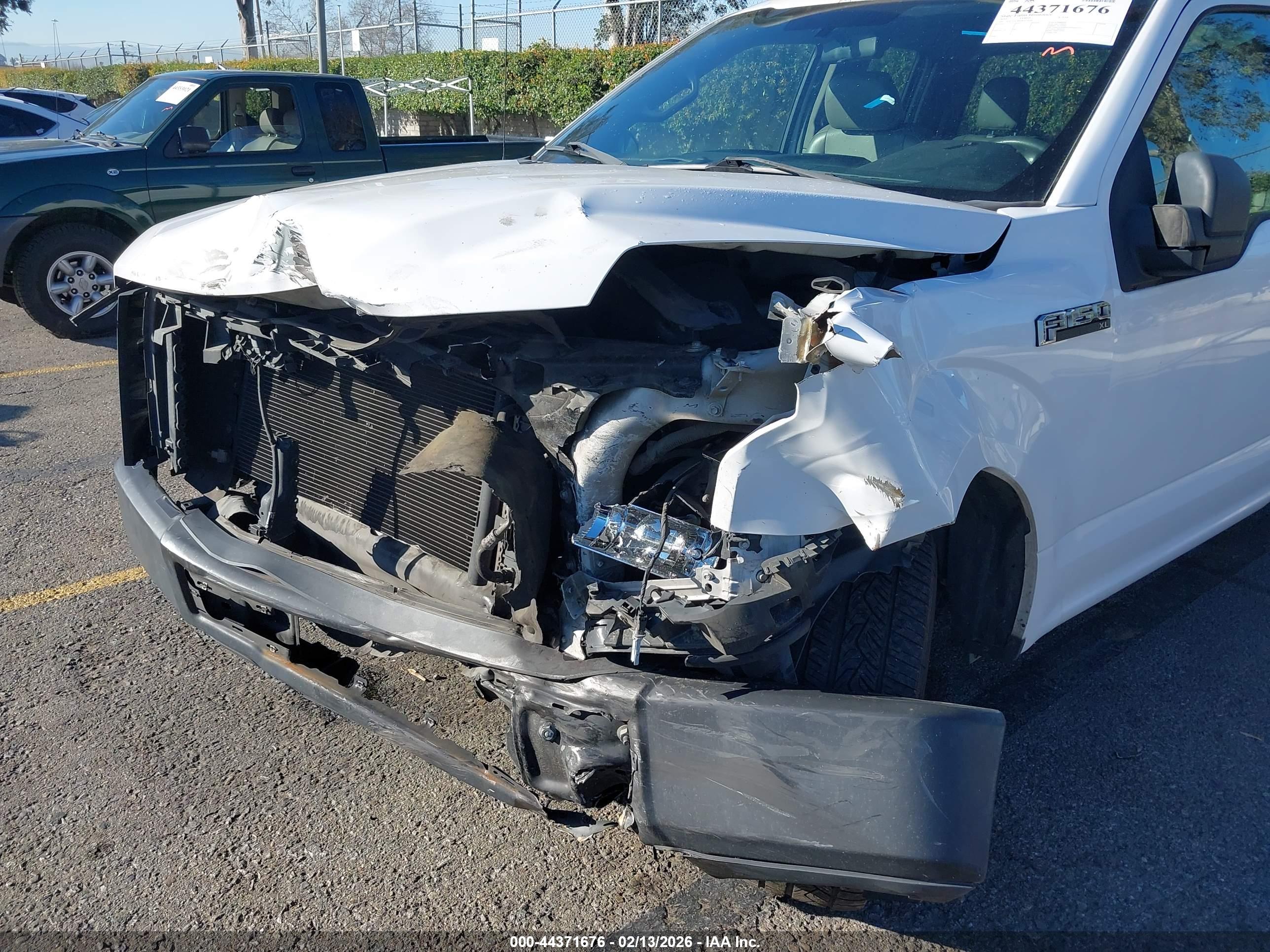 FORD F-150 image 6