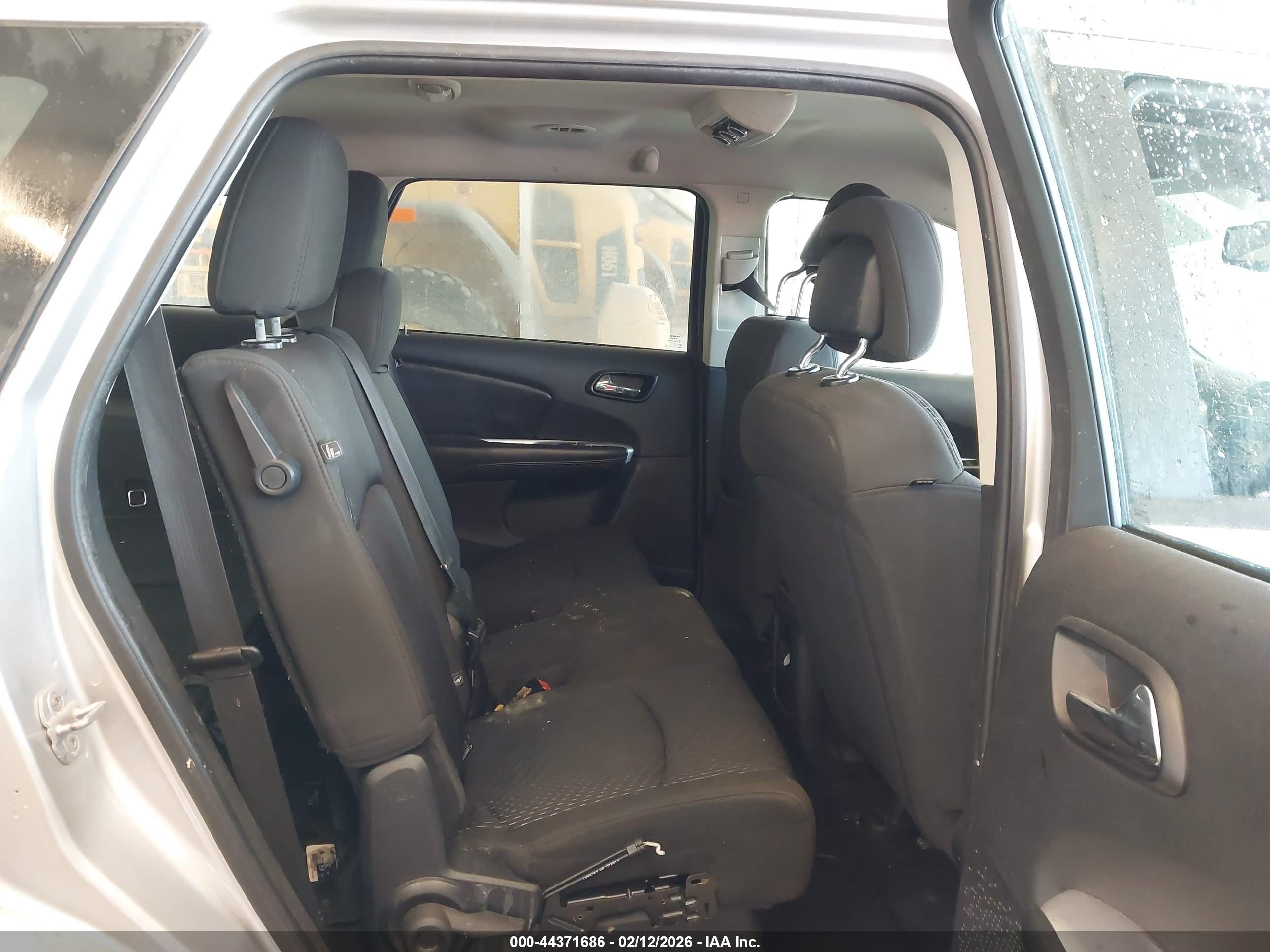 DODGE JOURNEY image 8