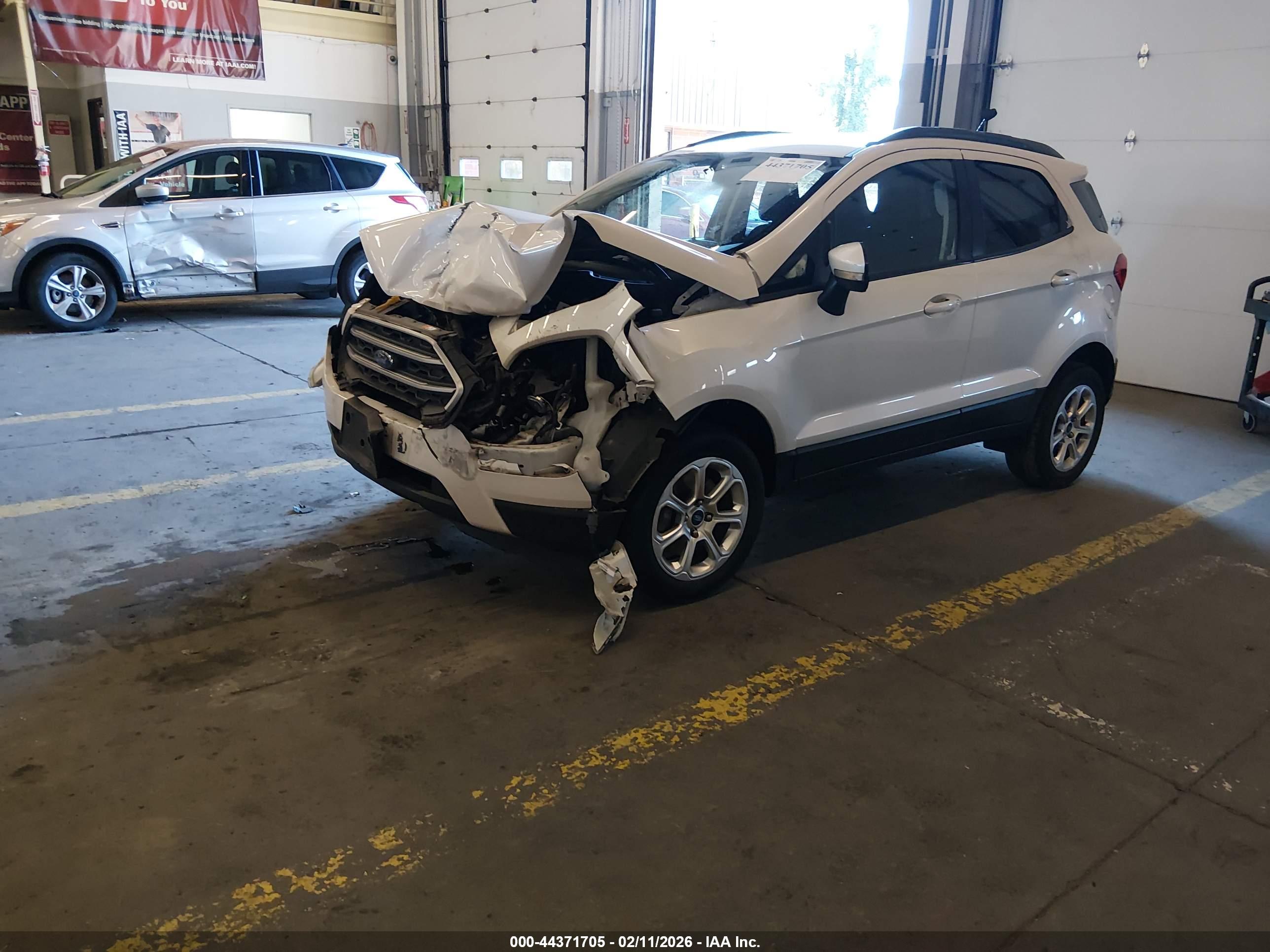 FORD ECOSPORT image 2
