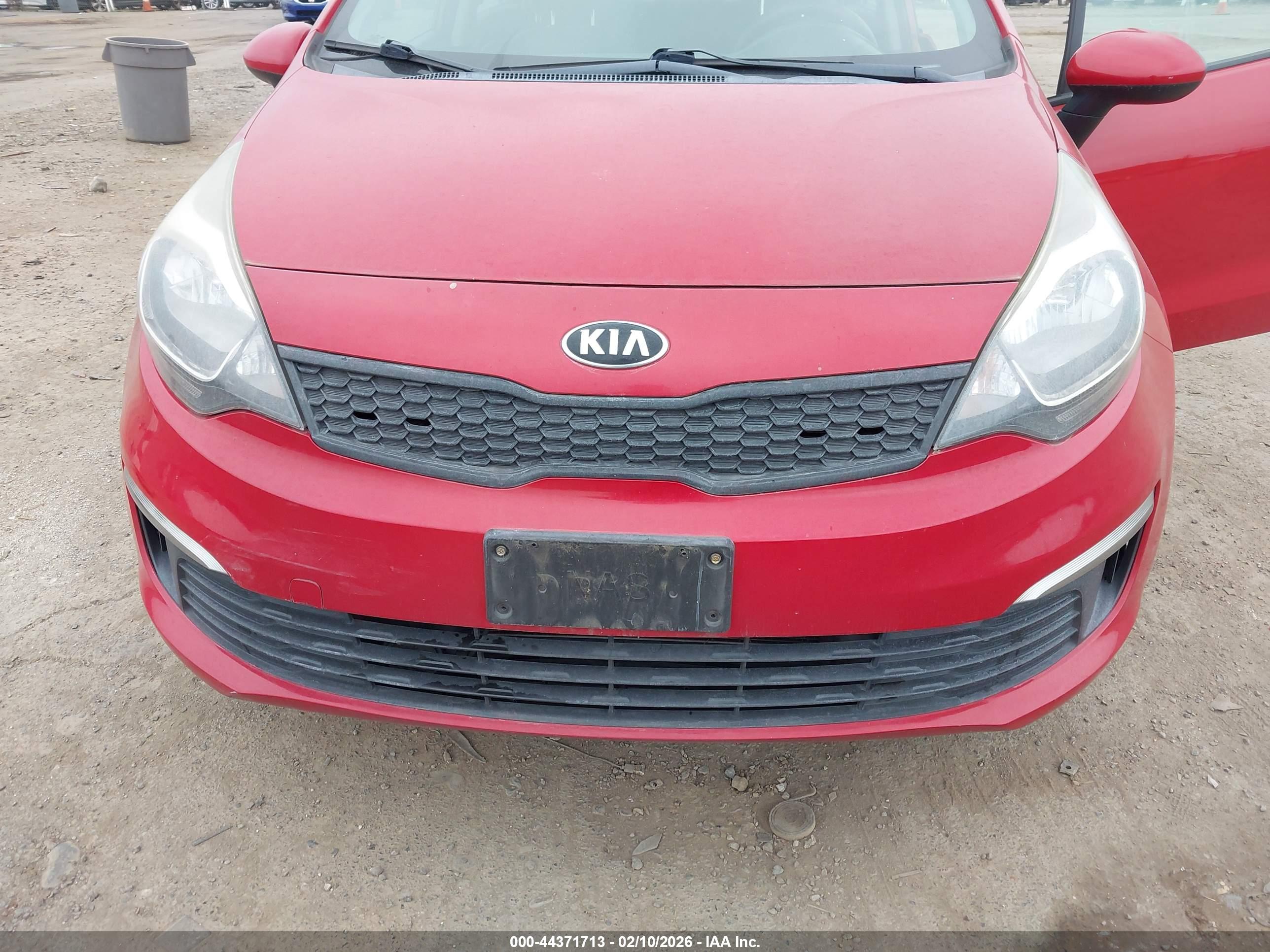 KIA RIO image 6