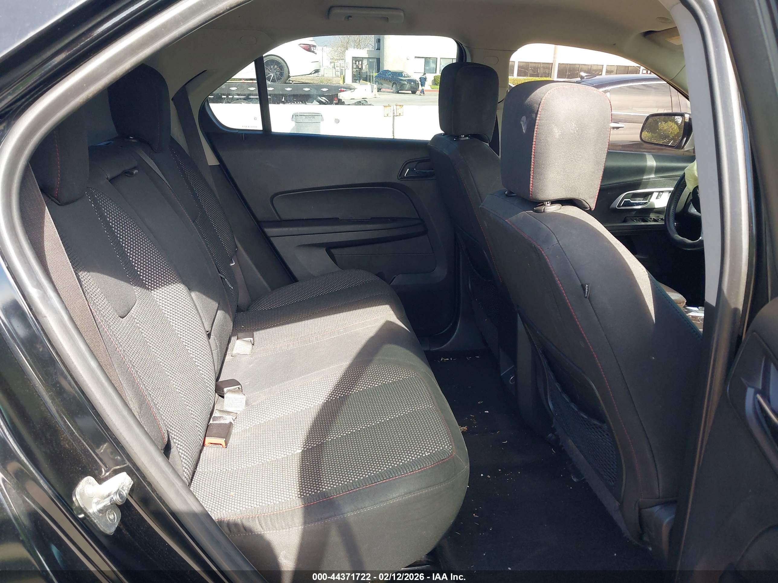 CHEVROLET EQUINOX image 8
