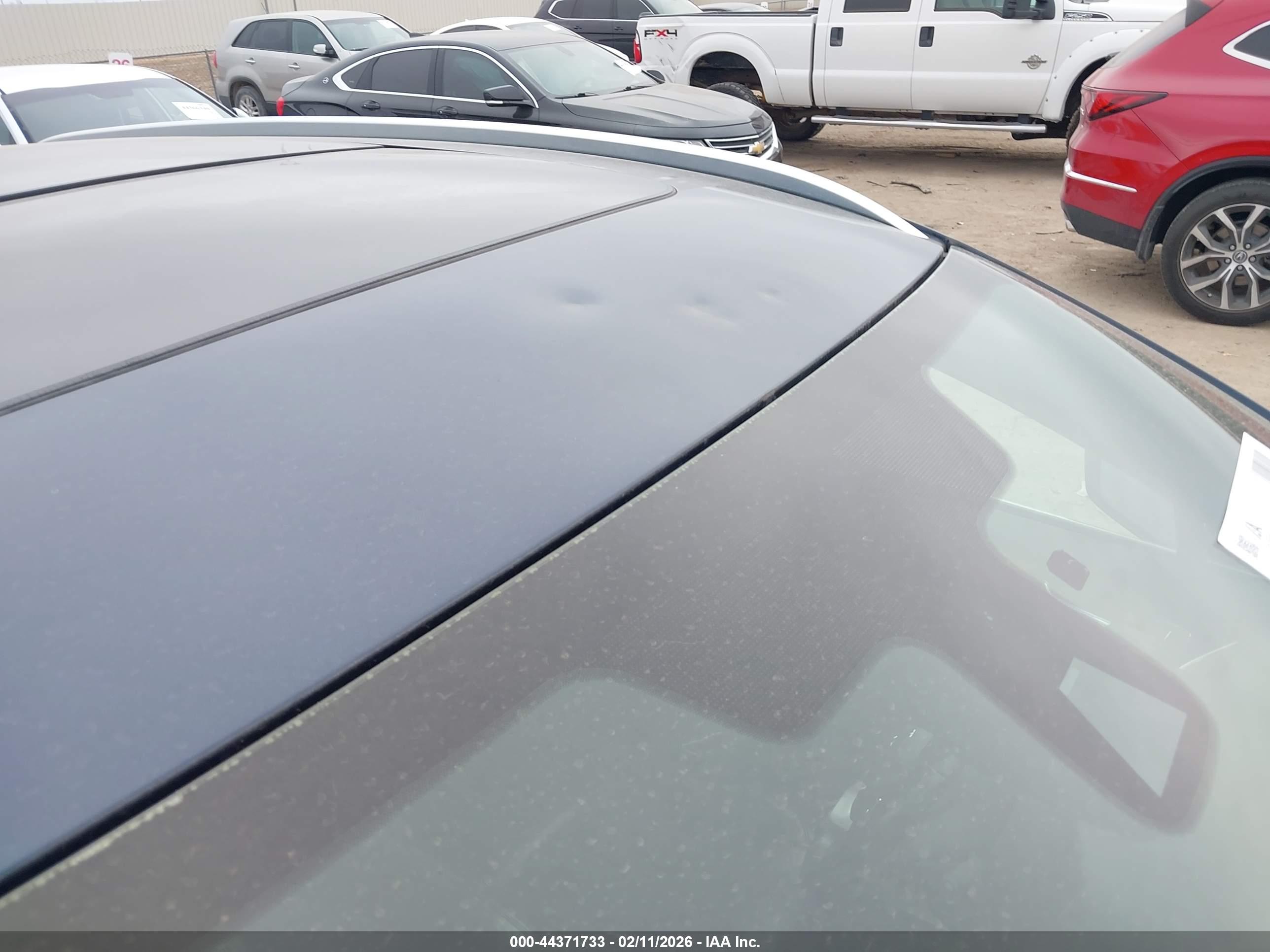 LINCOLN MKC image 6