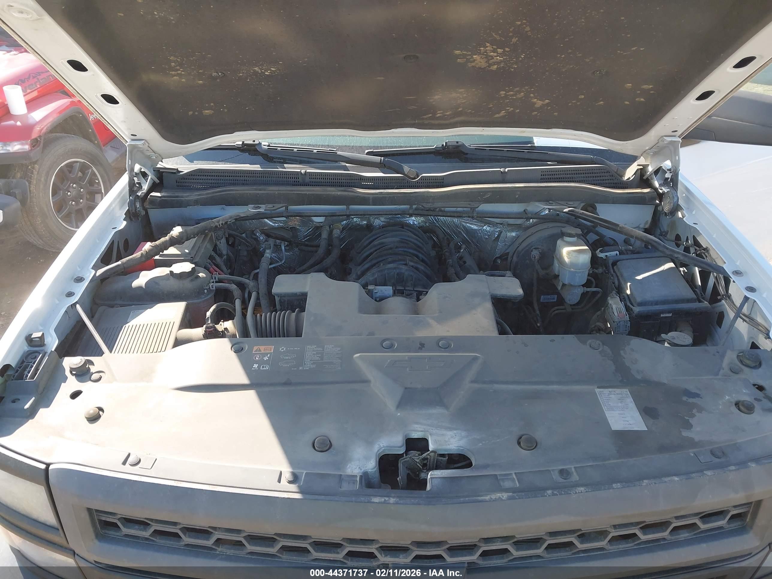 CHEVROLET SILVERADO image 10