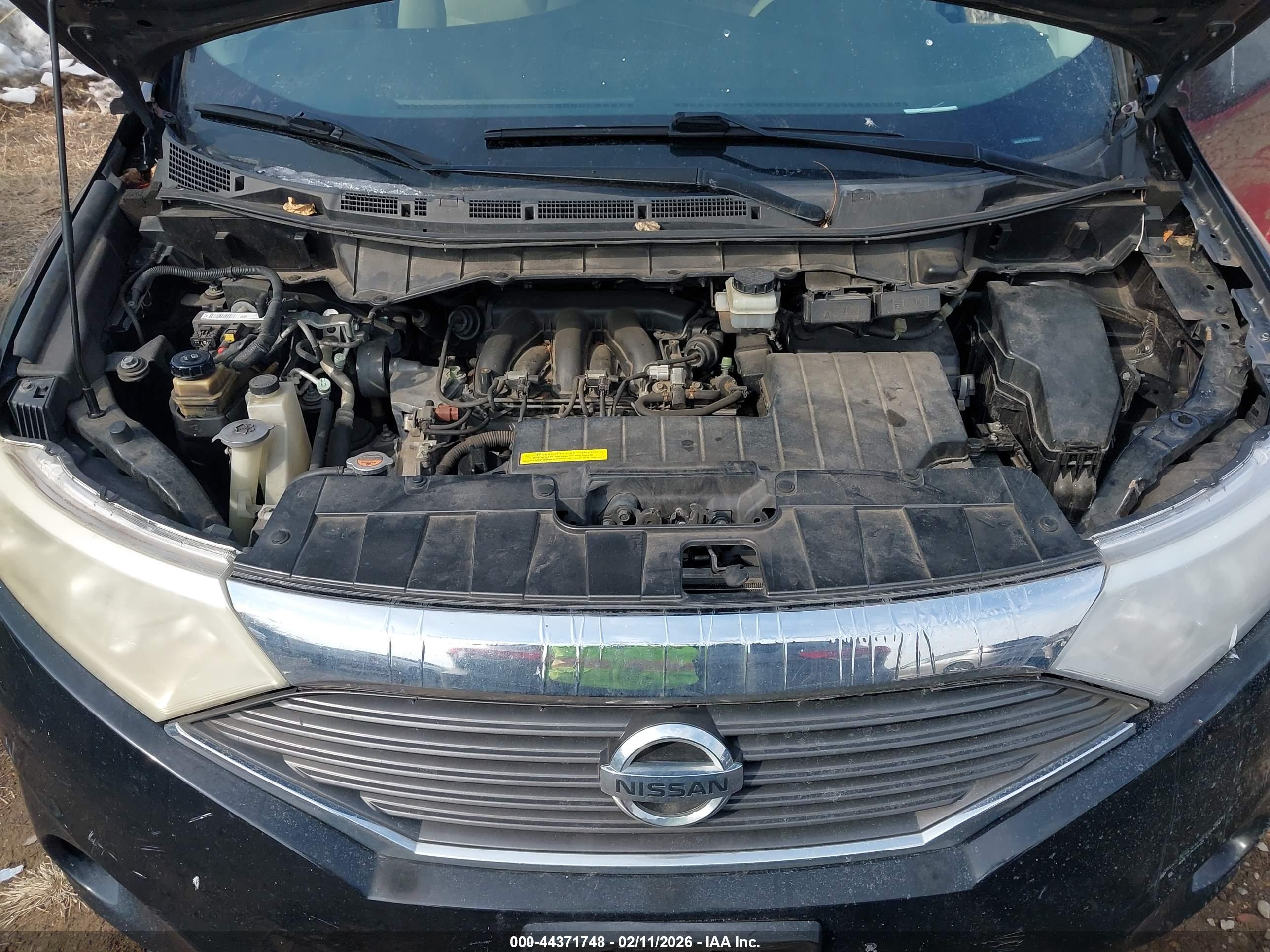 NISSAN QUEST image 10