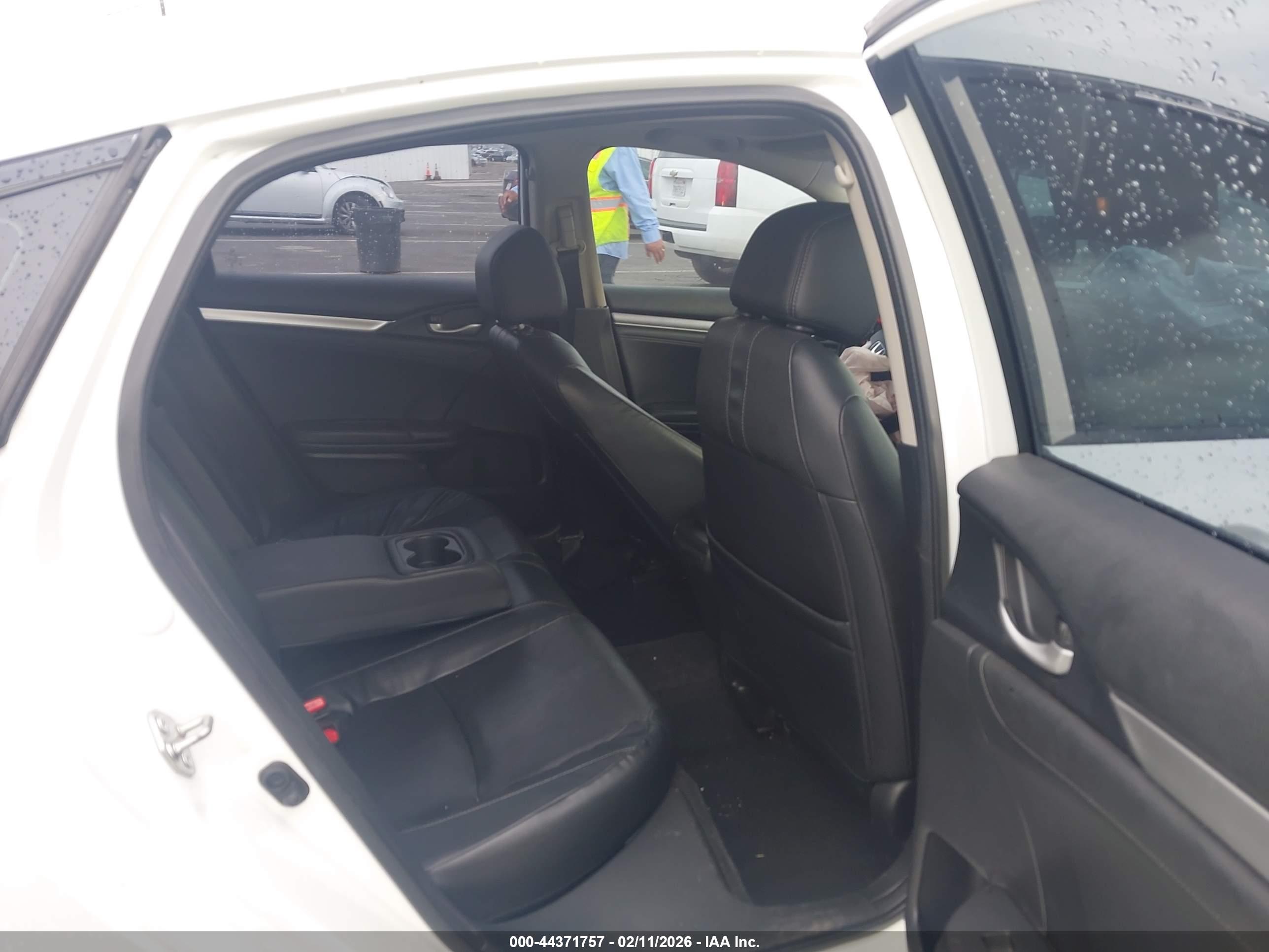 HONDA CIVIC image 8