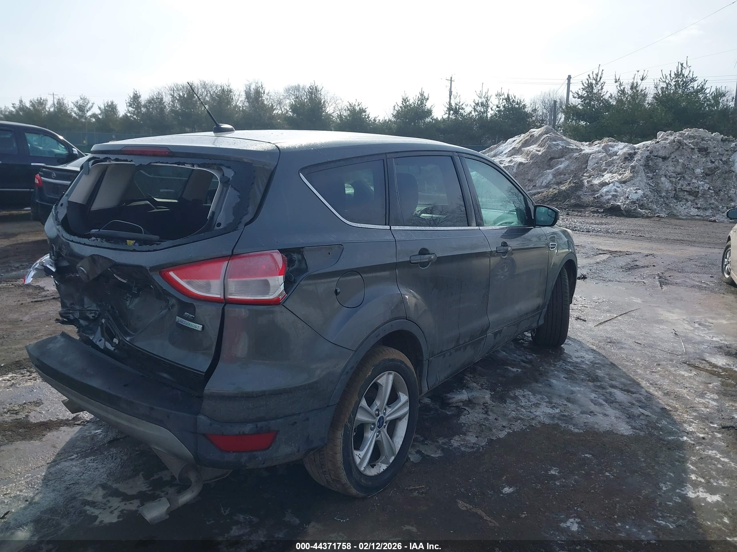 FORD ESCAPE image 4