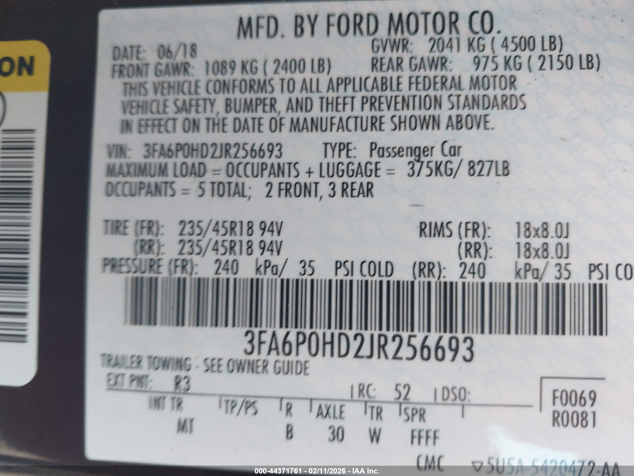 FORD FUSION image 9