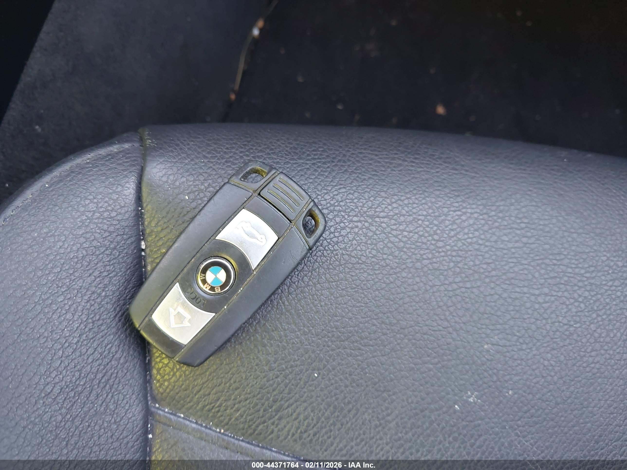 BMW X1 image 11