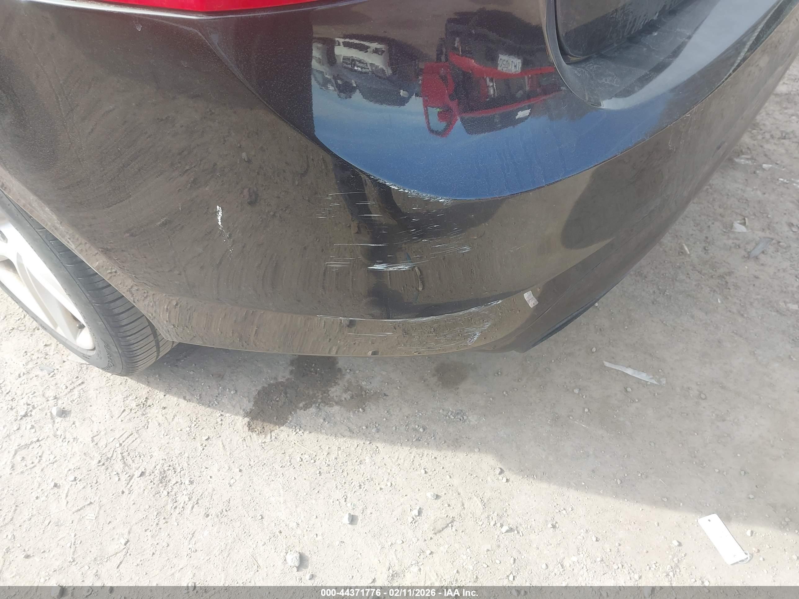 VOLVO S60 image 6