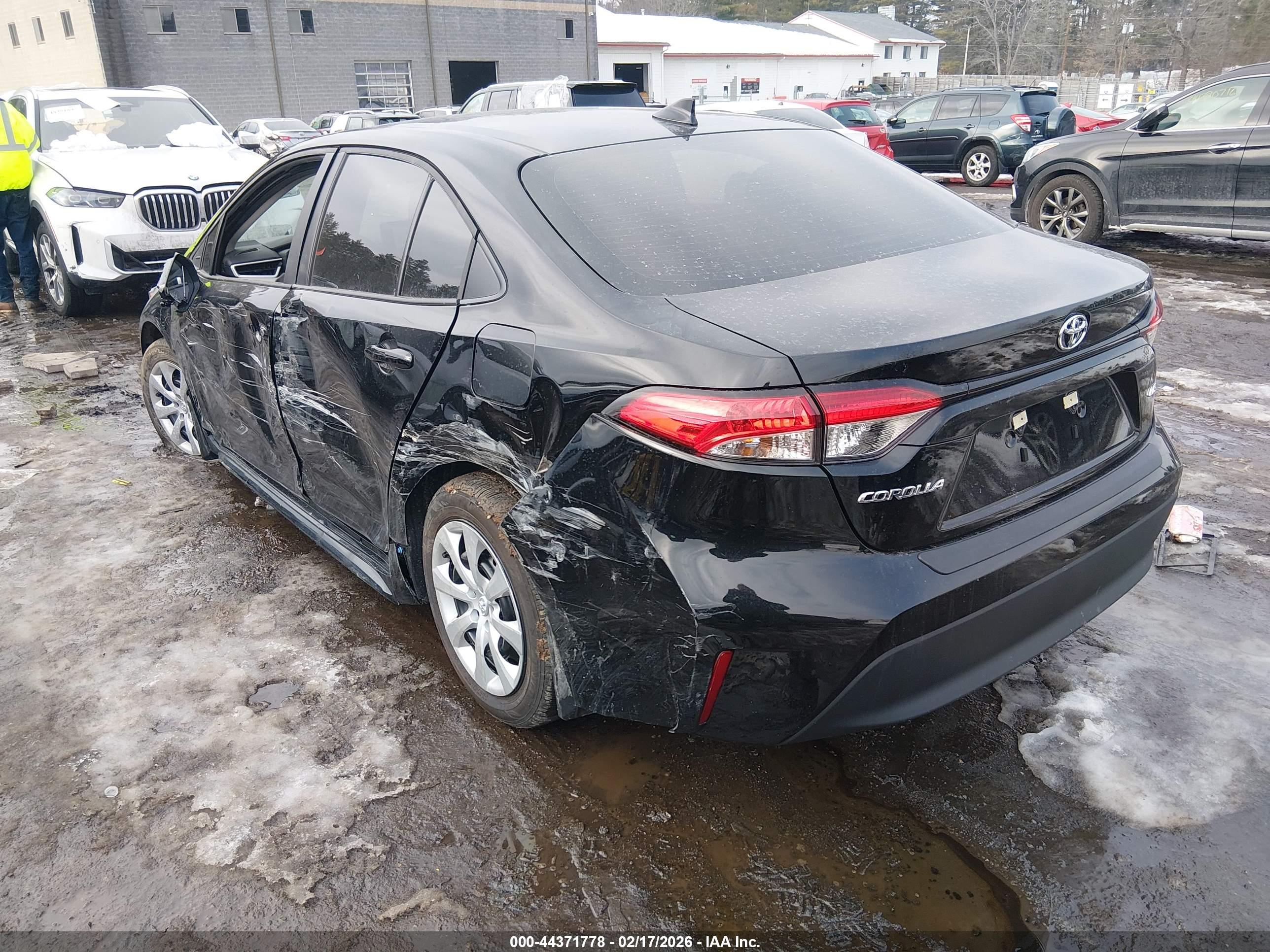 TOYOTA COROLLA image 3