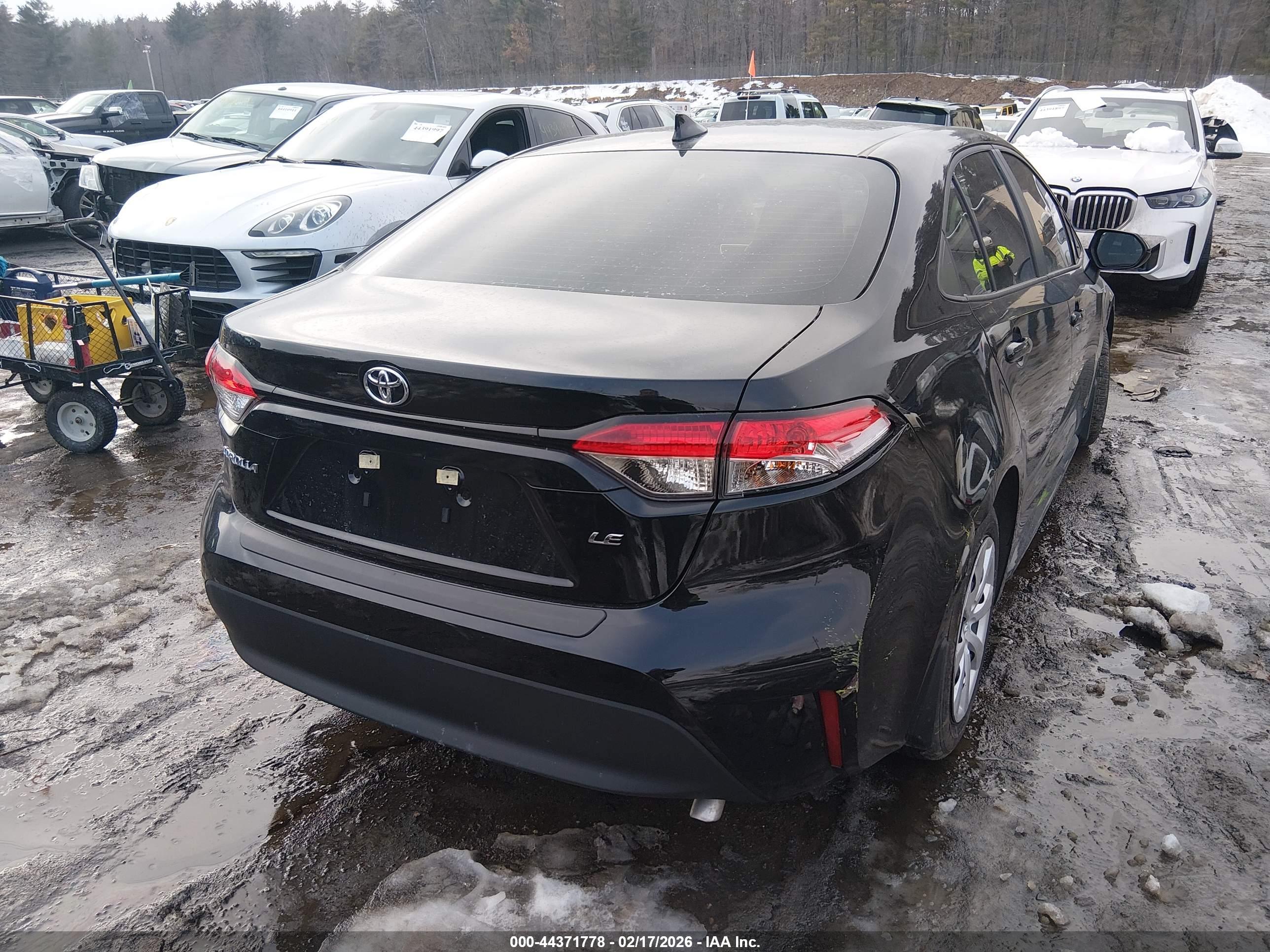 TOYOTA COROLLA image 4