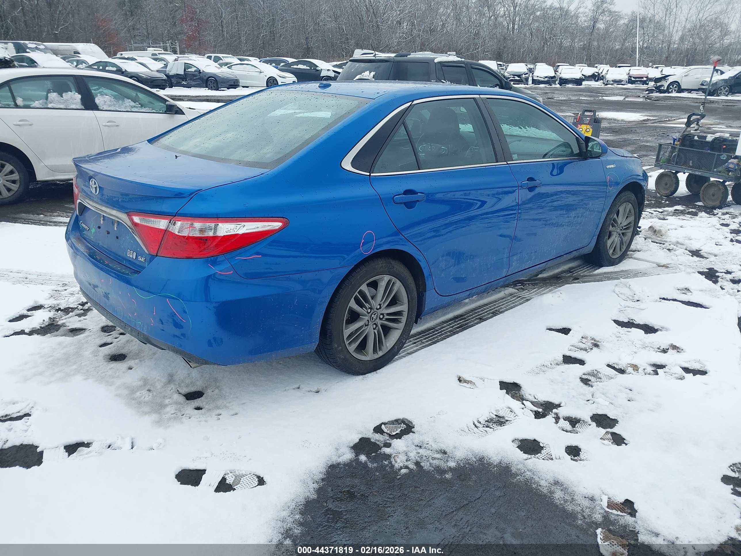 TOYOTA CAMRY image 4