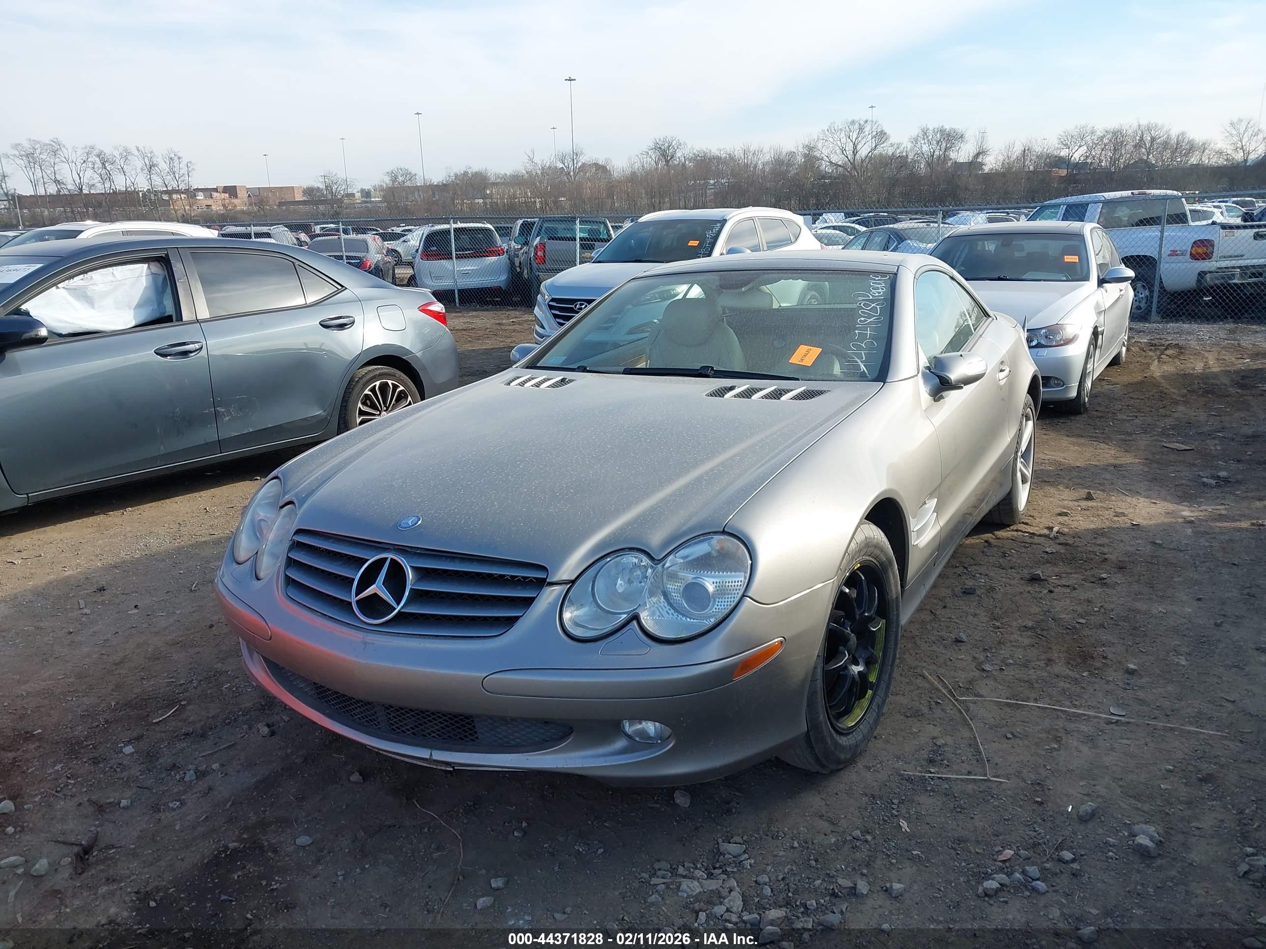MERCEDES-BENZ SL image 6