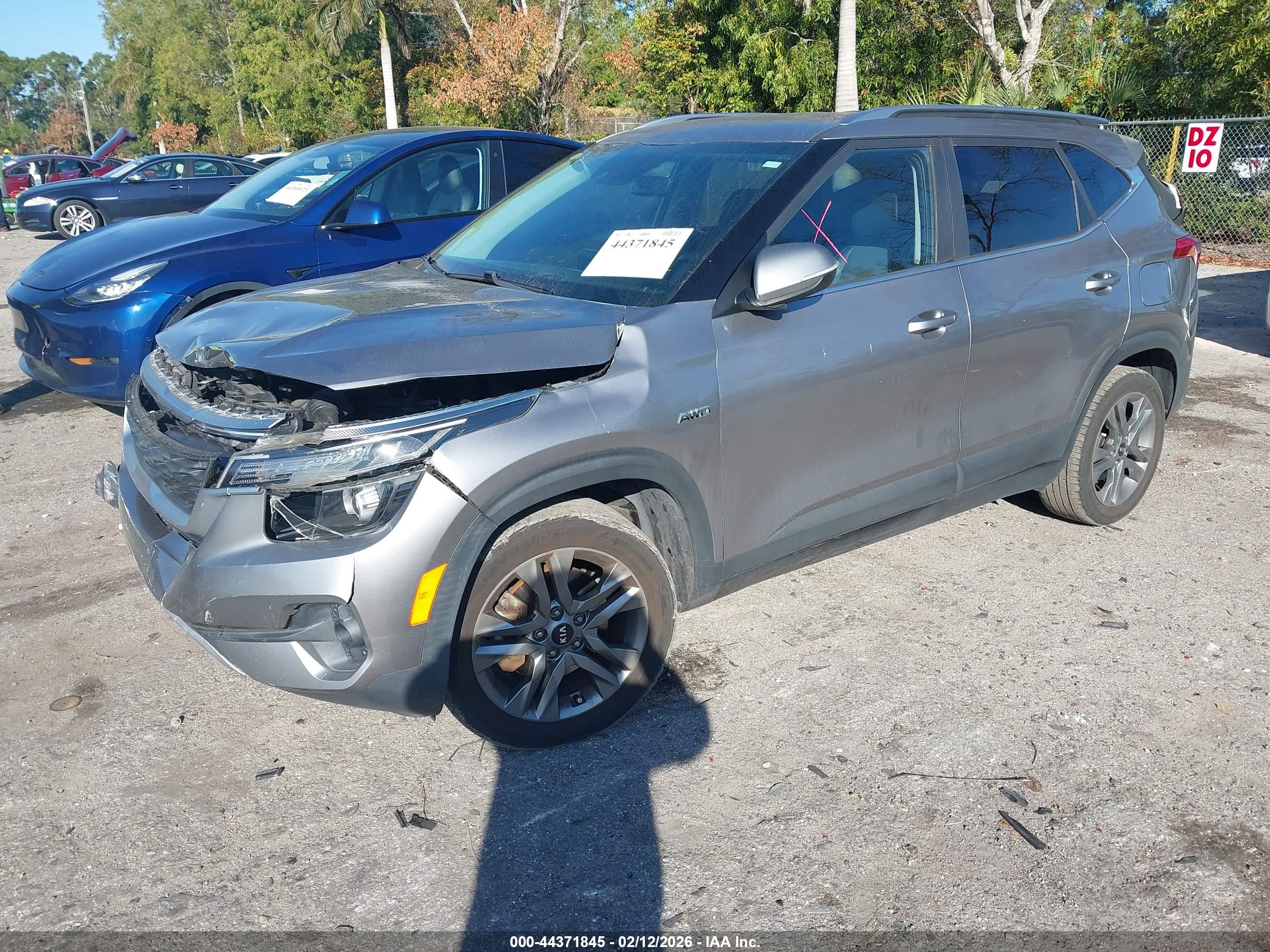 KIA SELTOS image 2