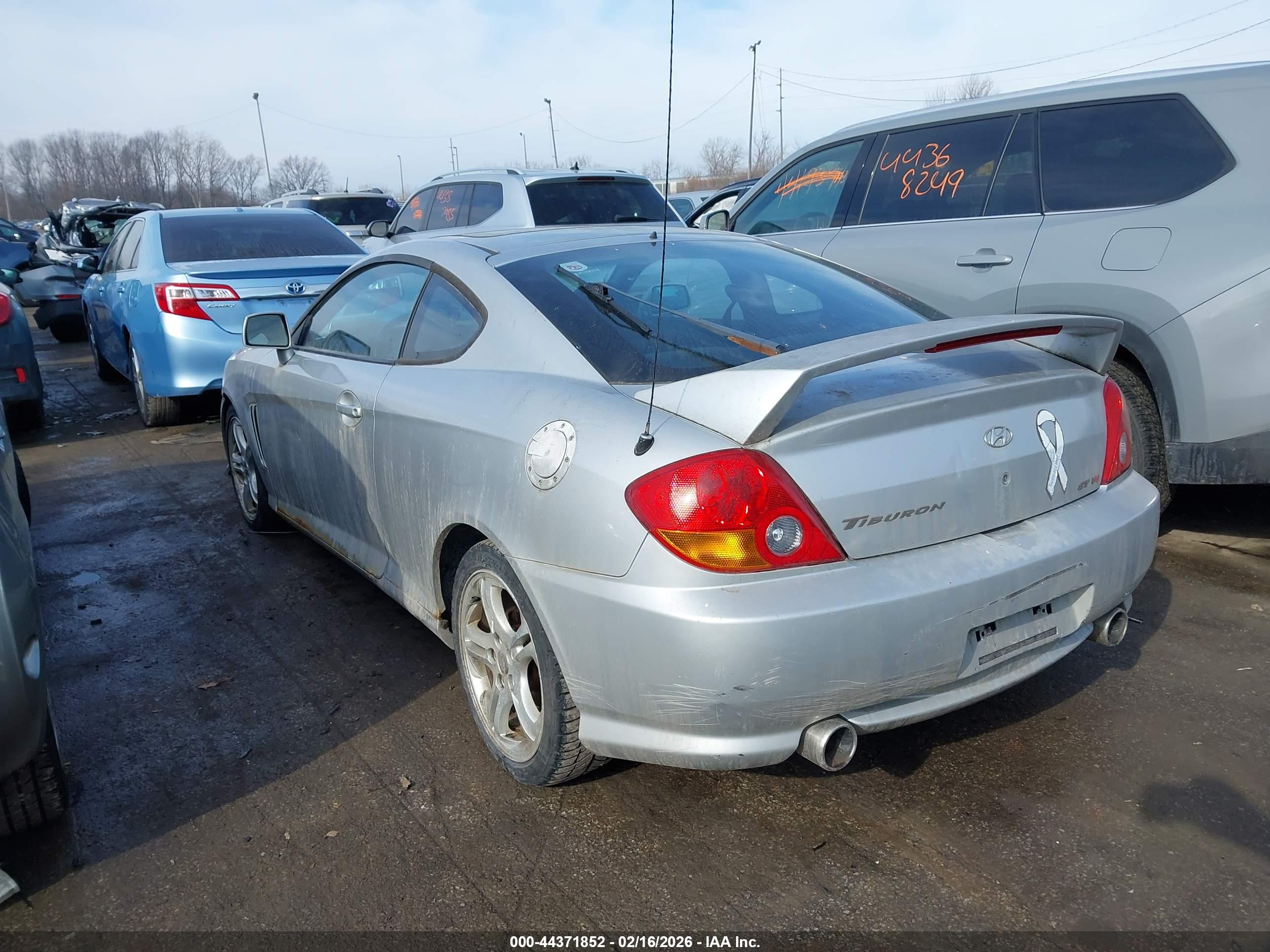 HYUNDAI TIBURON image 3