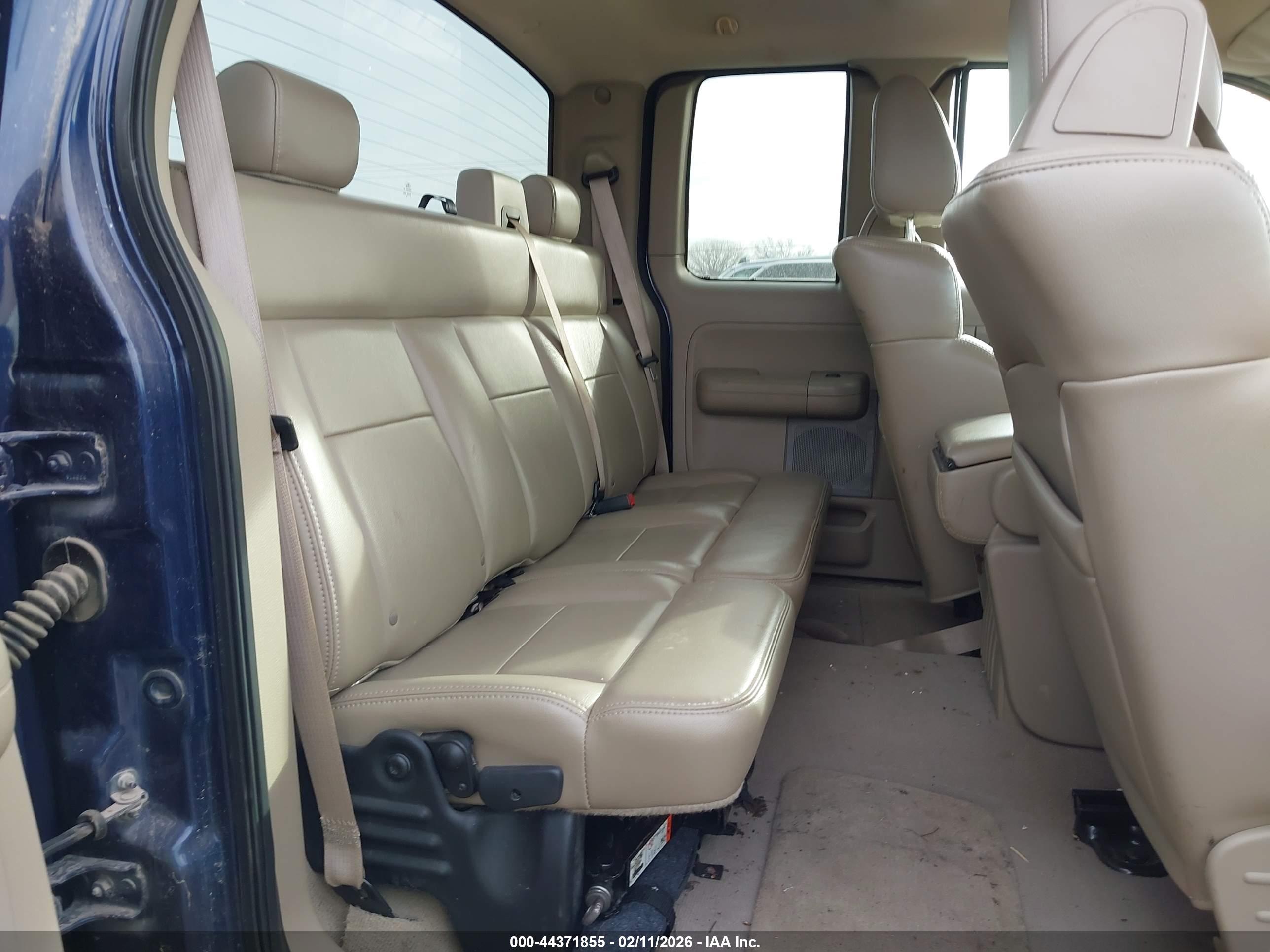 FORD F-150 image 8