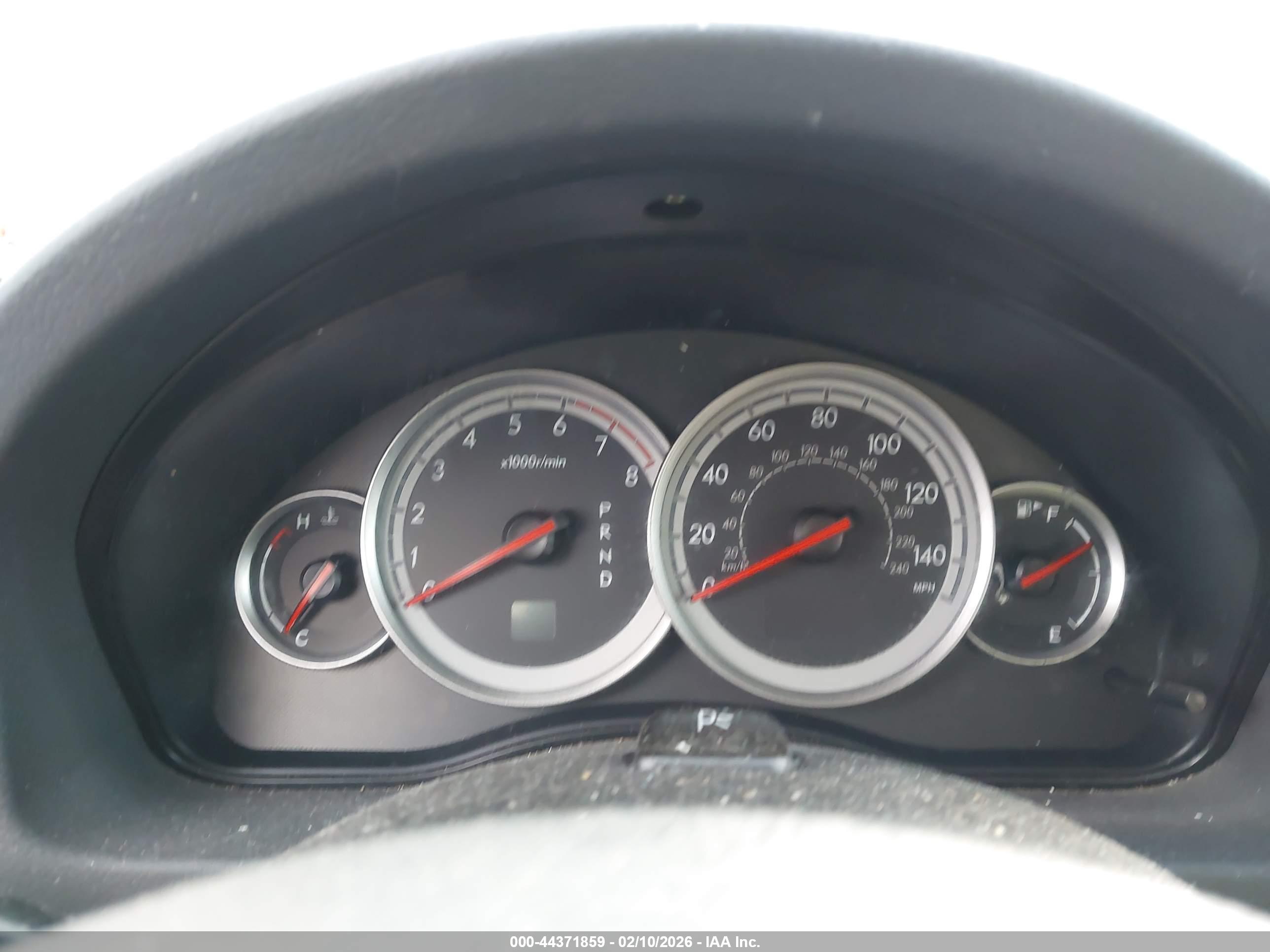 SUBARU OUTBACK image 7