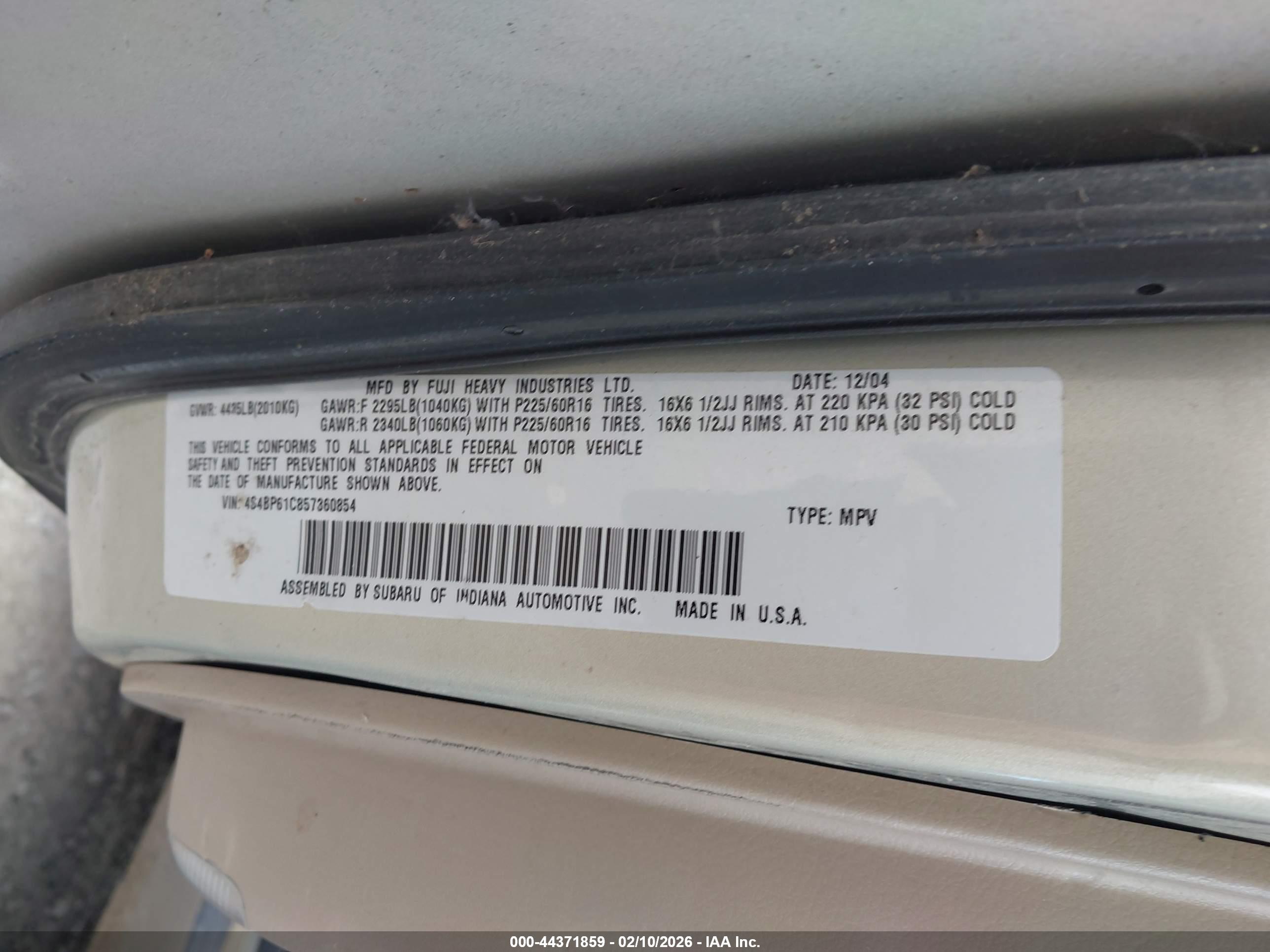 SUBARU OUTBACK image 9