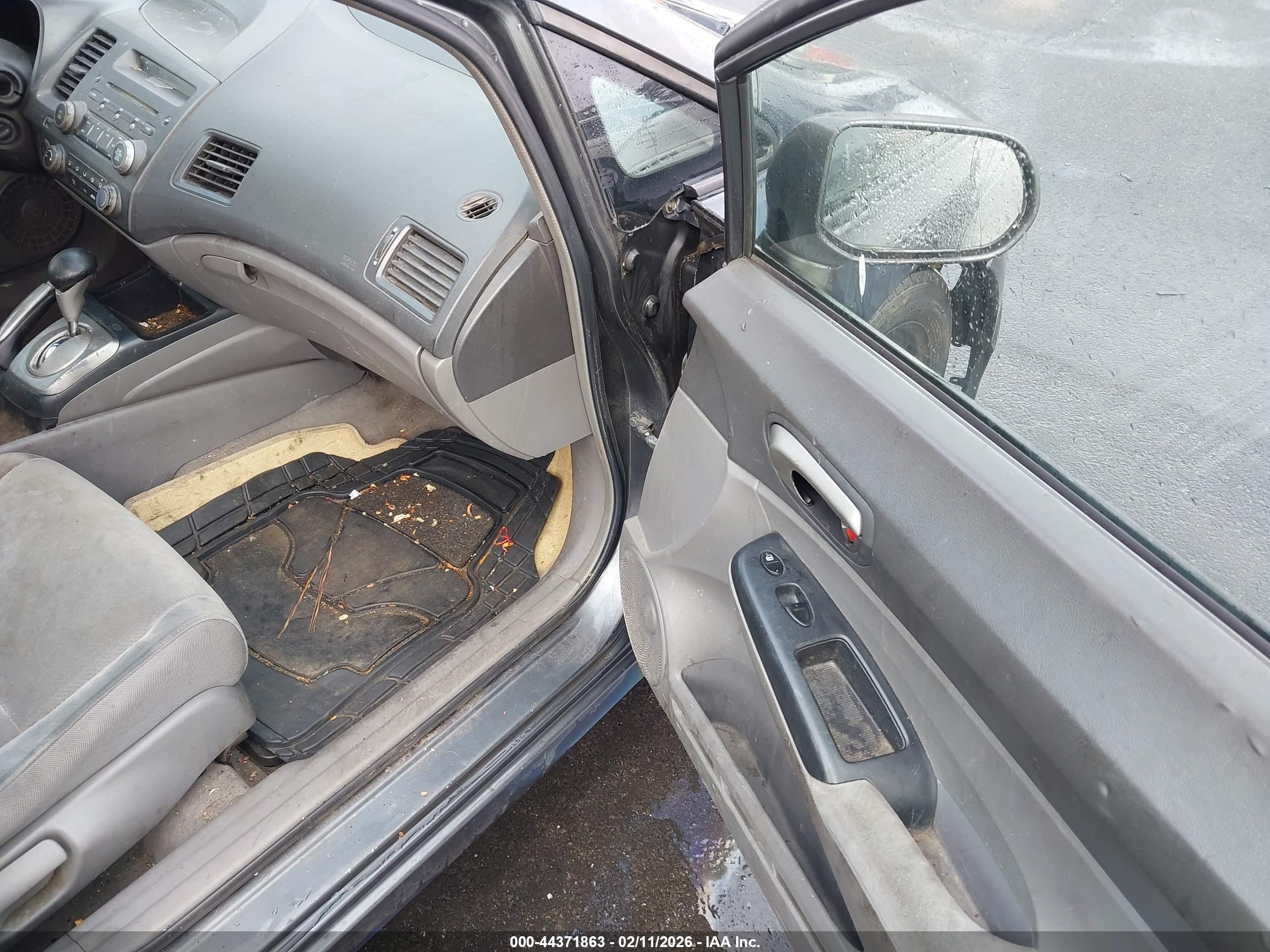 HONDA CIVIC image 5