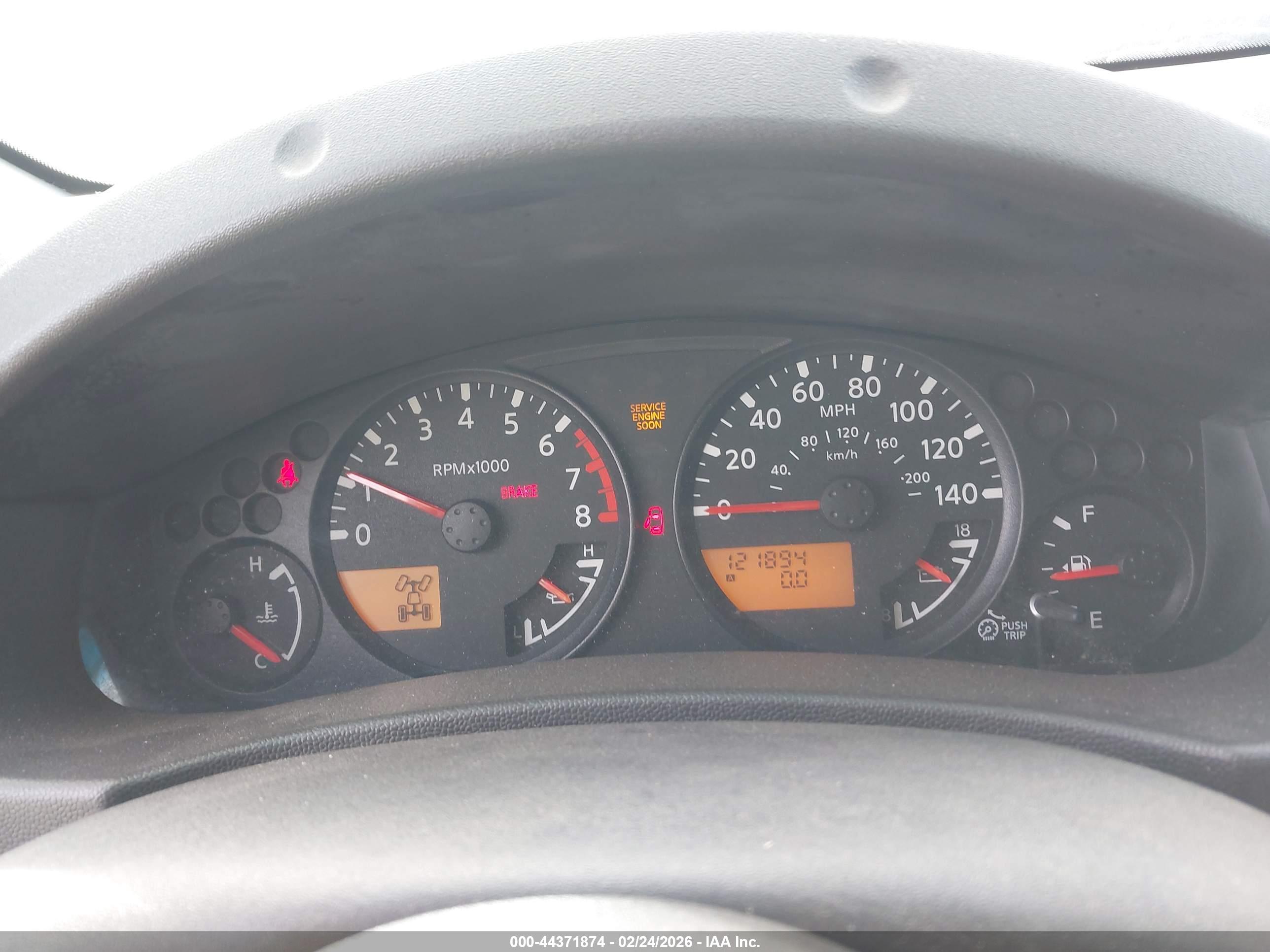 NISSAN XTERRA image 7
