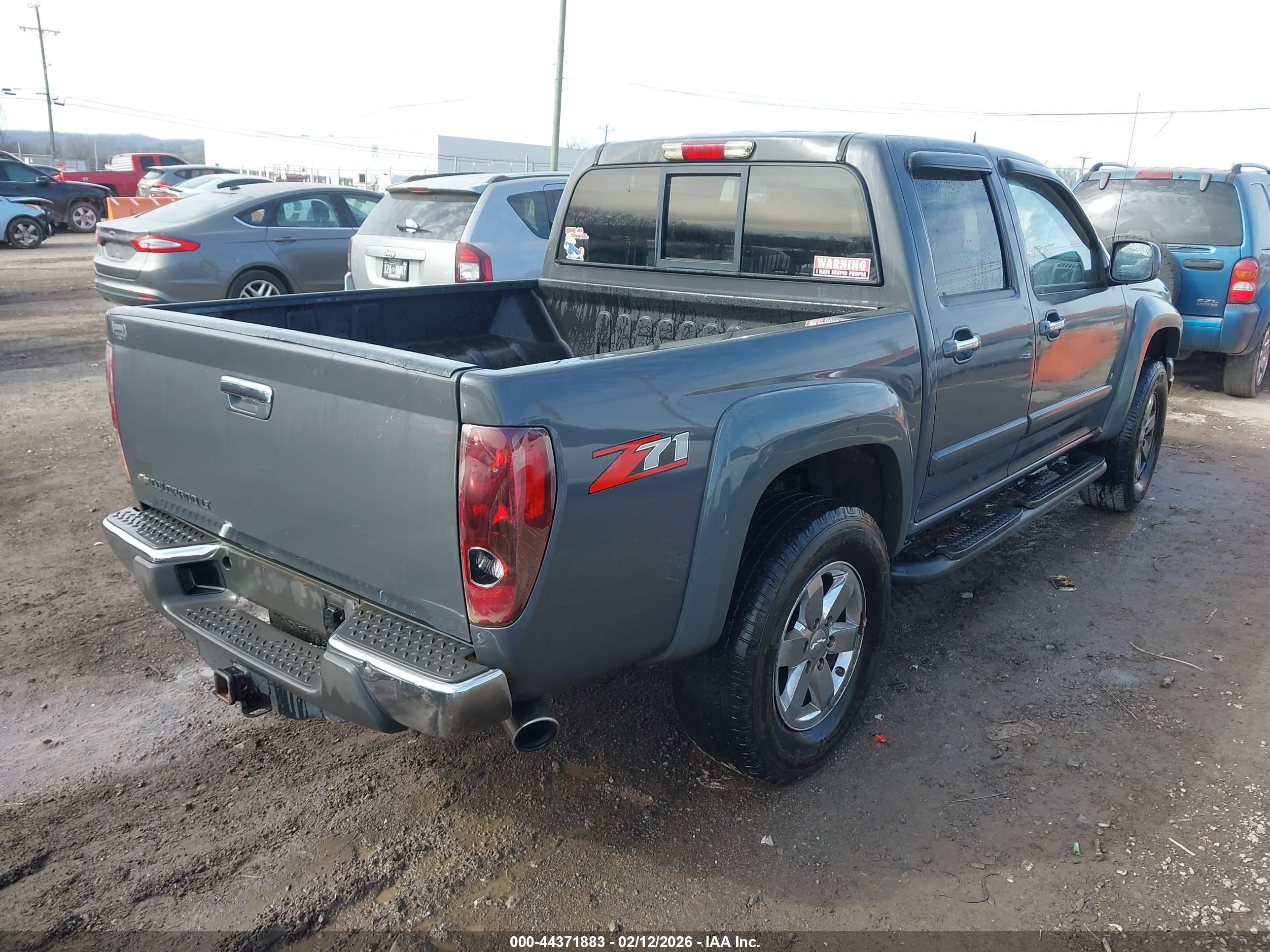 CHEVROLET COLORADO image 4