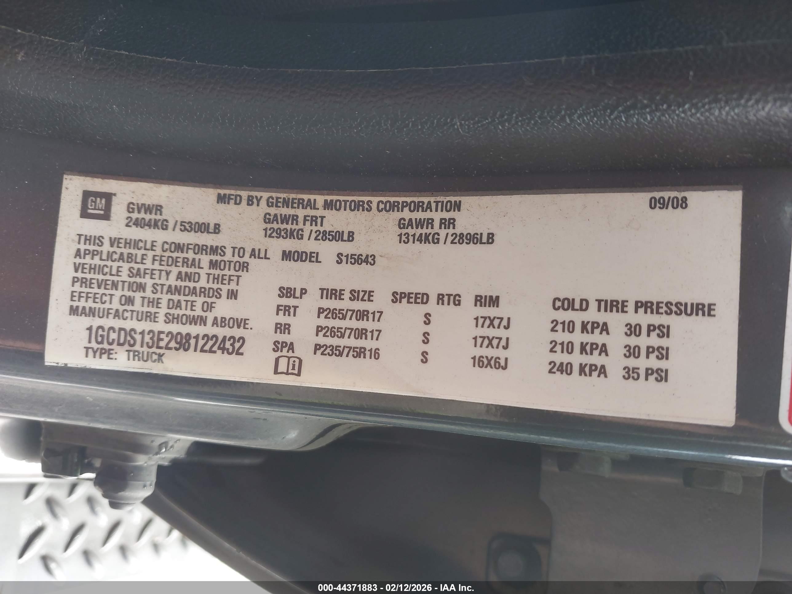 CHEVROLET COLORADO image 9