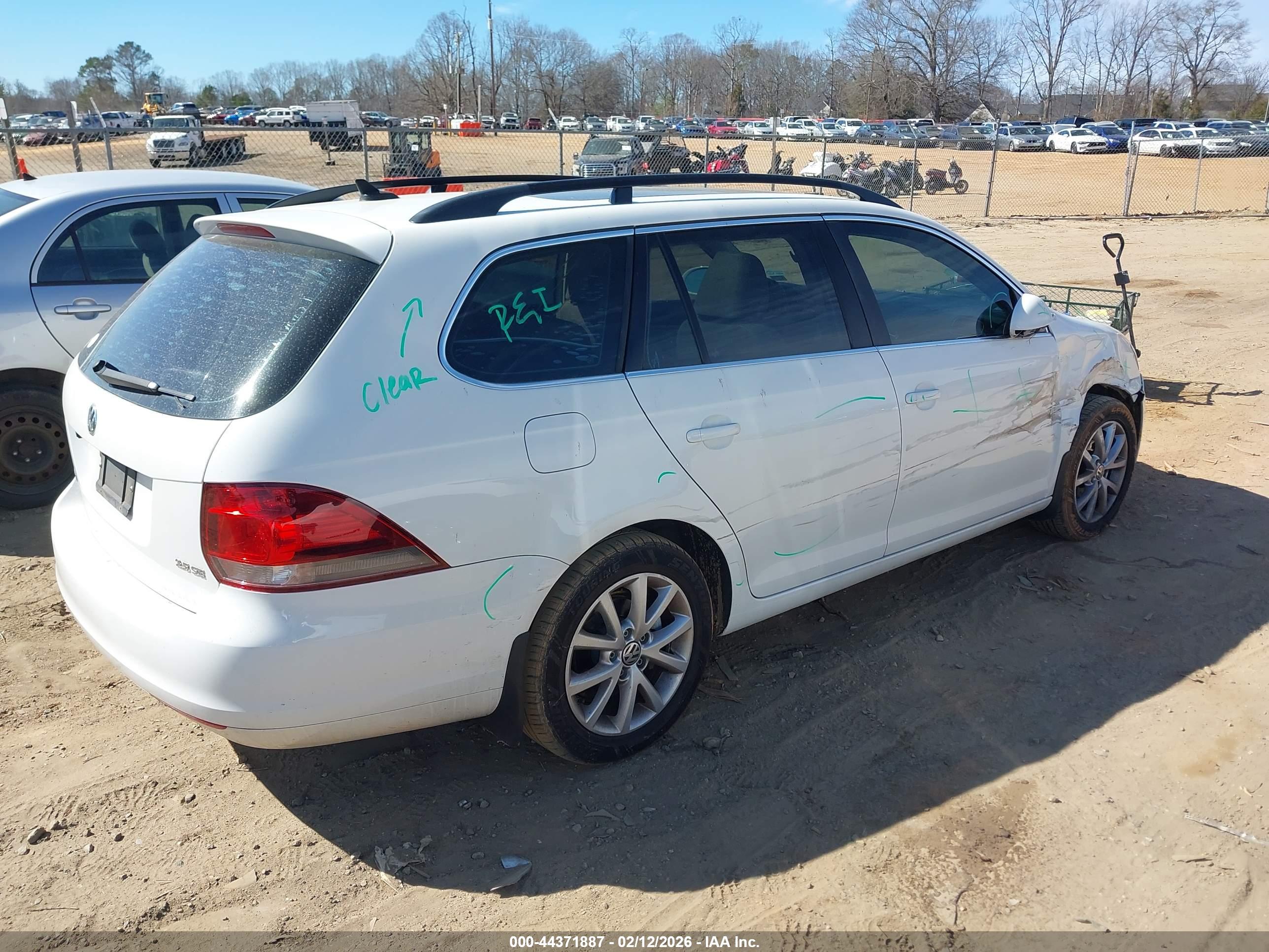 VOLKSWAGEN JETTA image 4