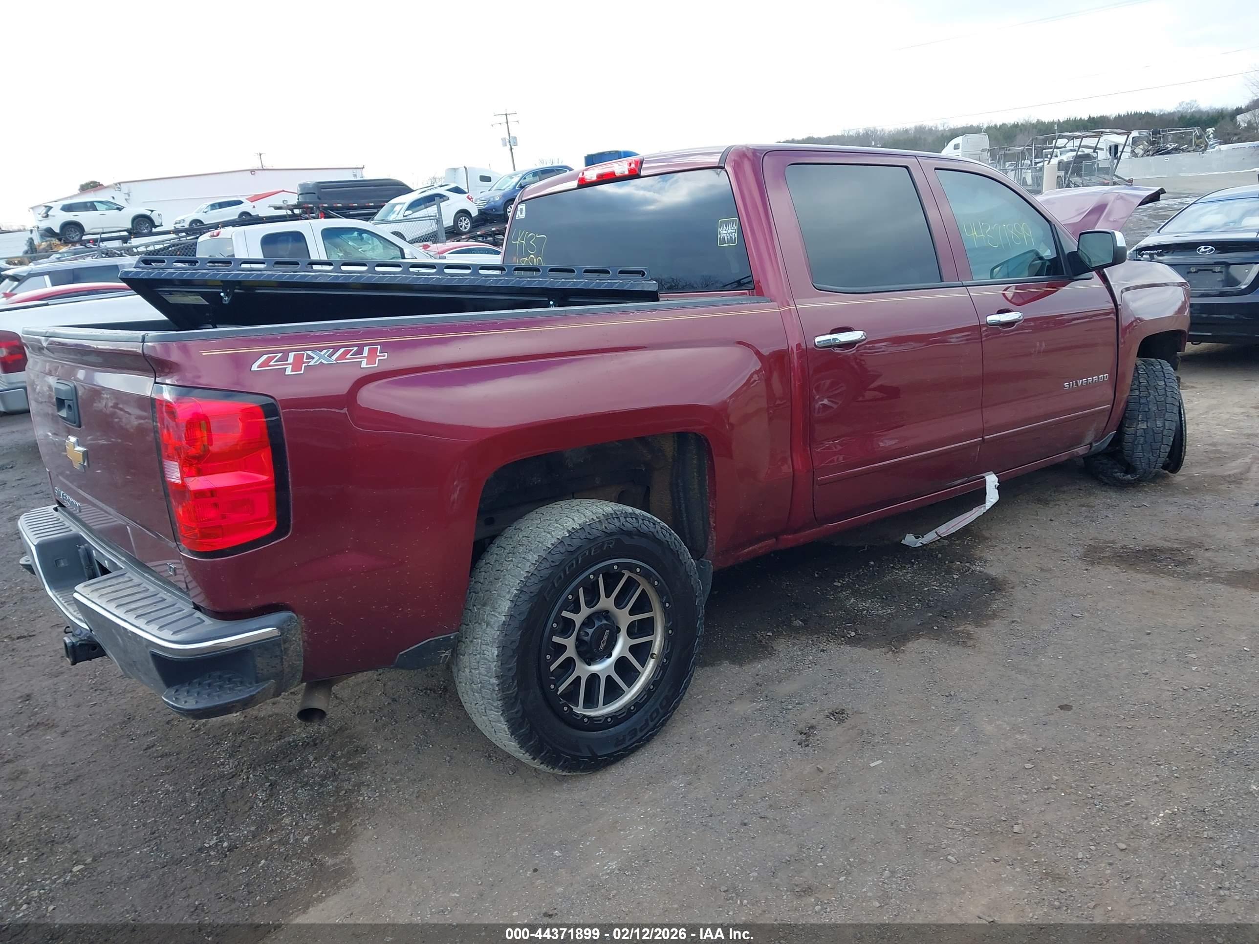 CHEVROLET SILVERADO image 4
