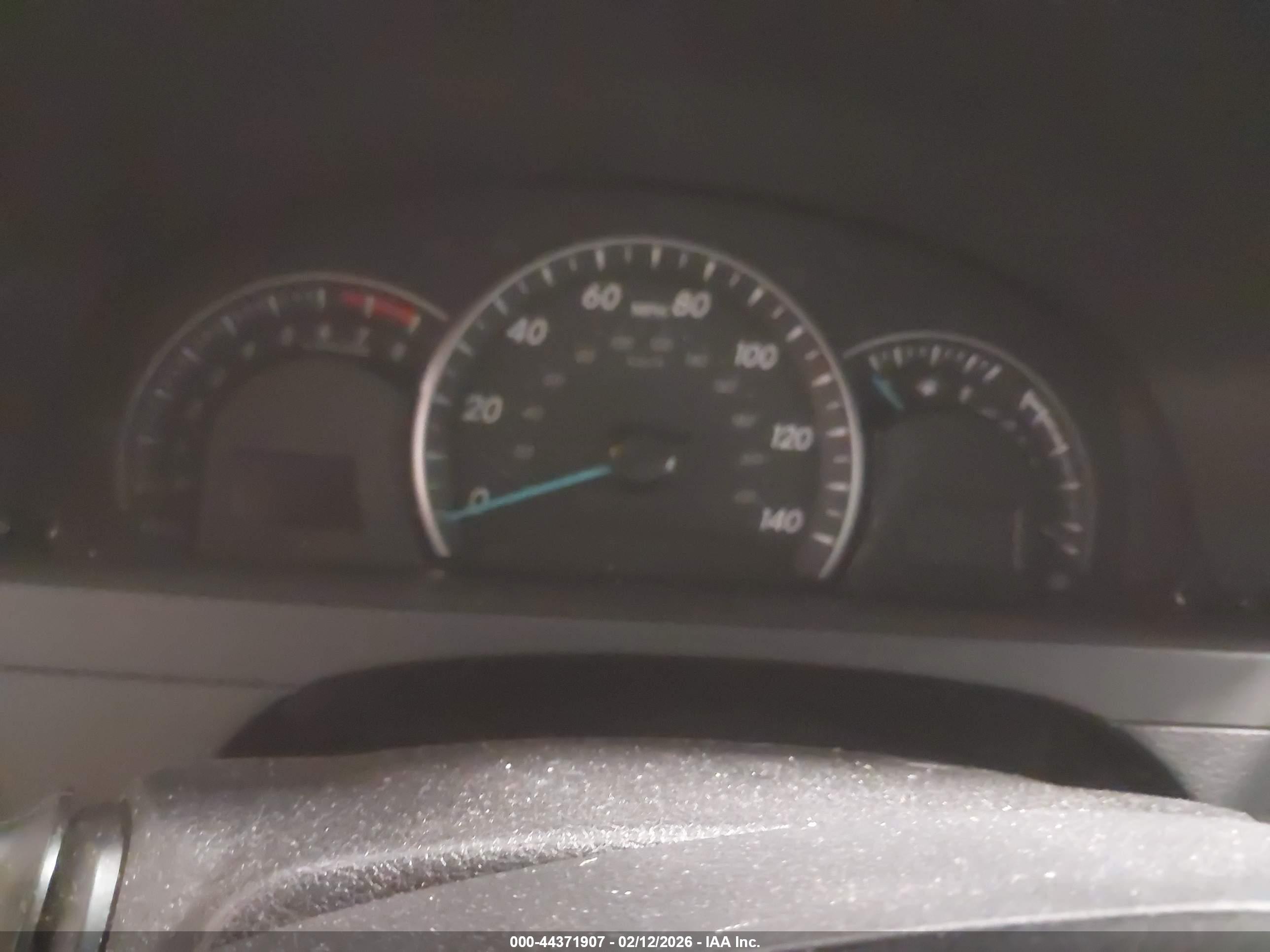 TOYOTA CAMRY image 7