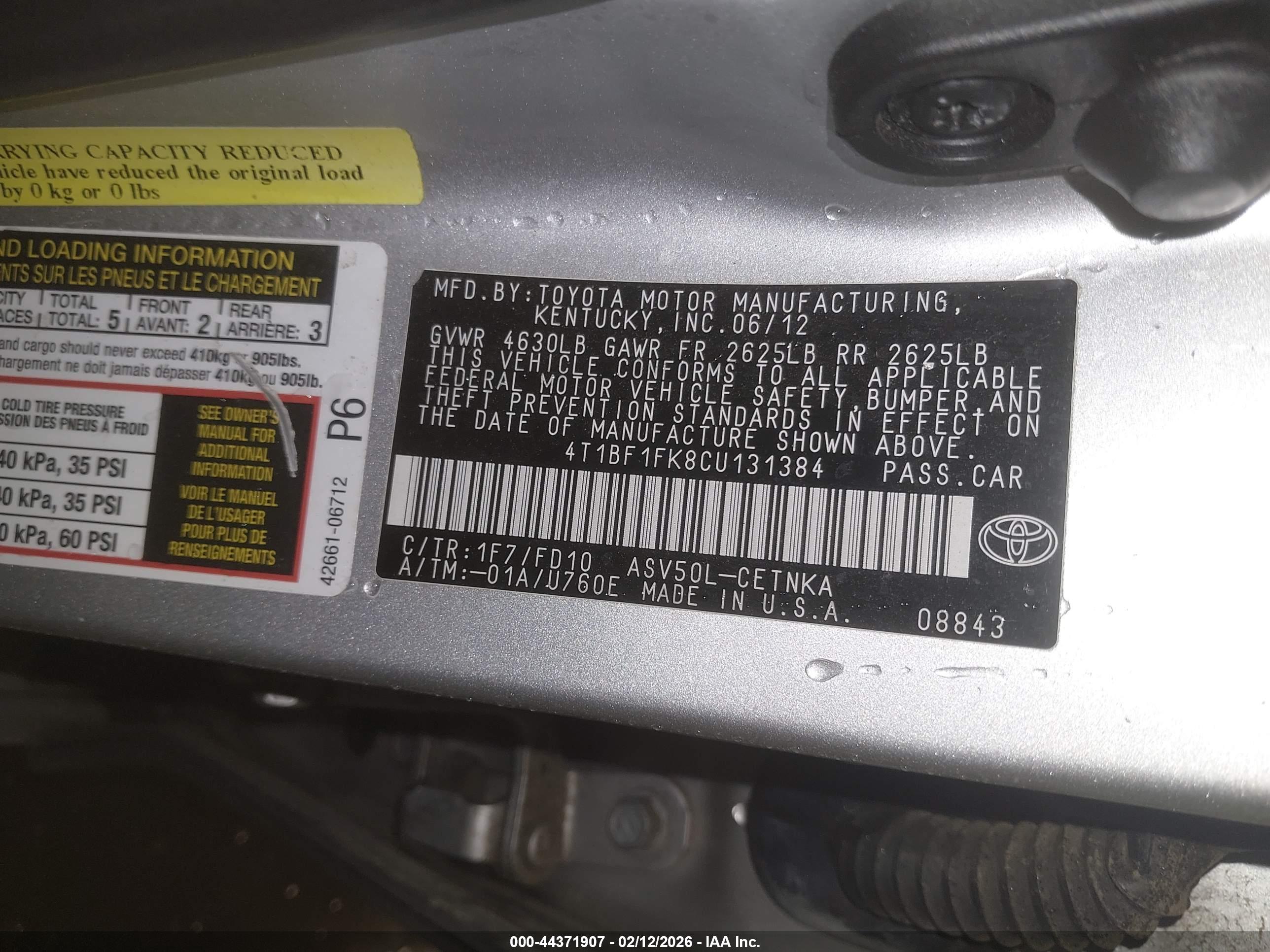 TOYOTA CAMRY image 9