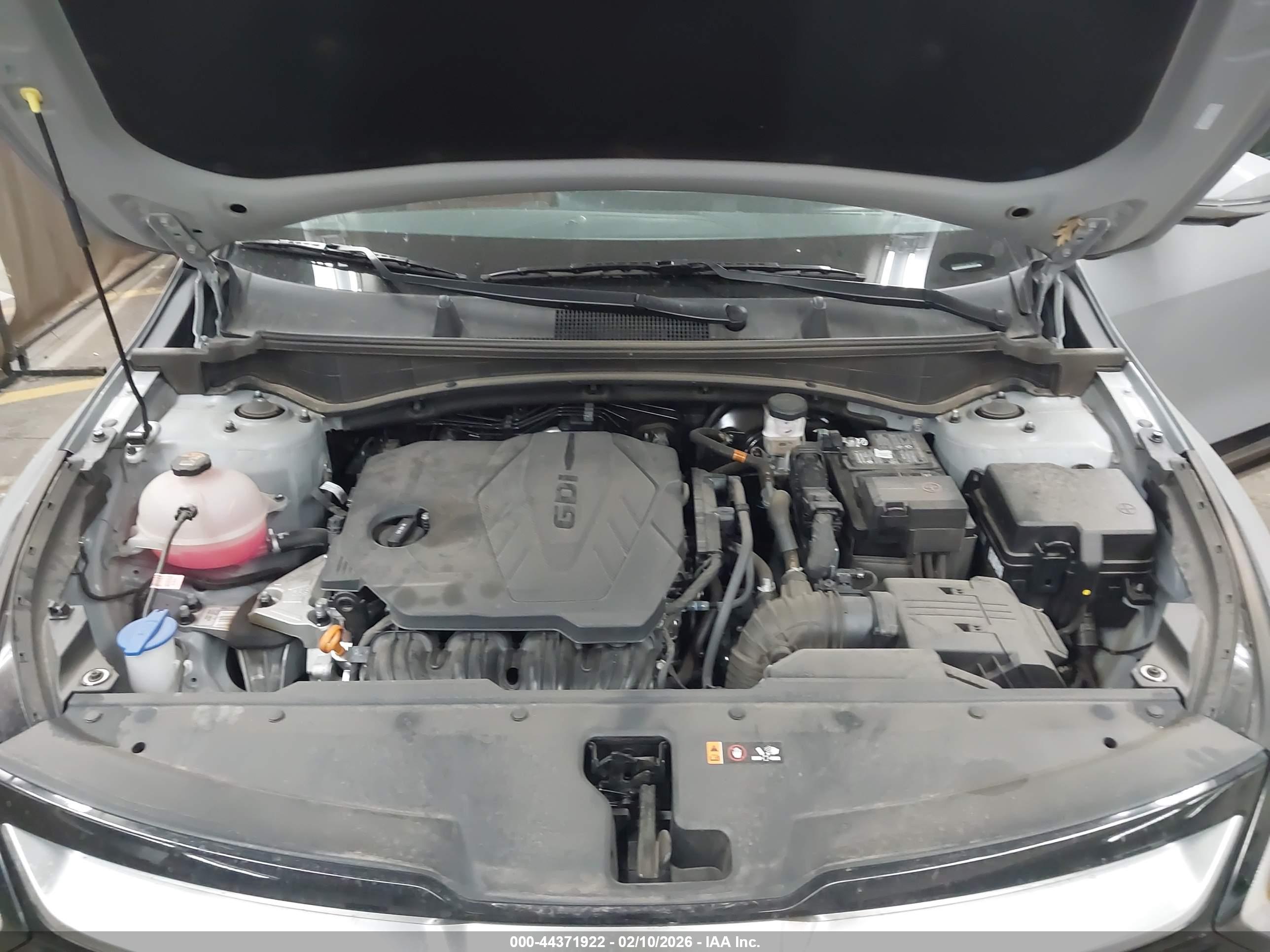 KIA SPORTAGE image 10