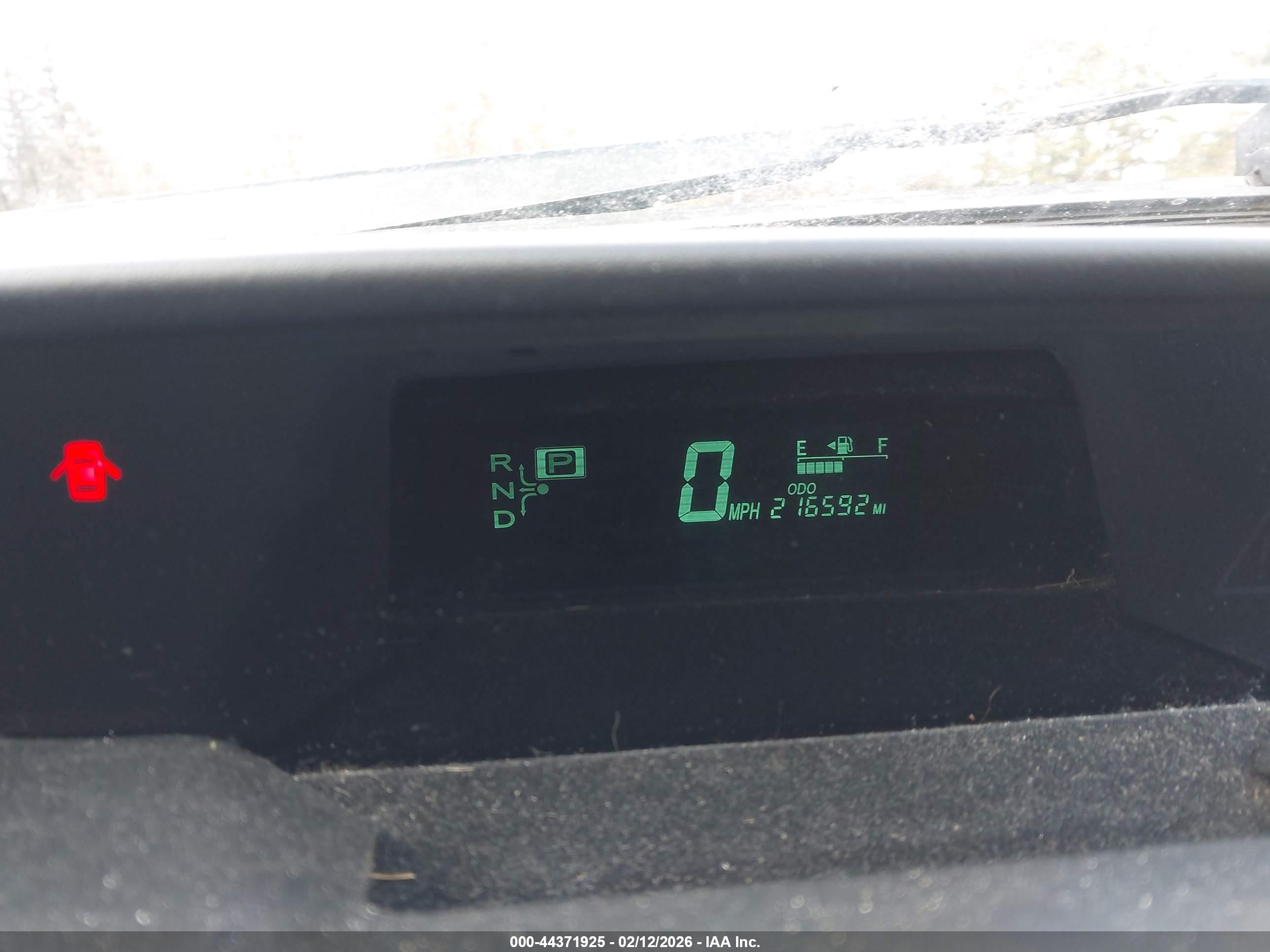 TOYOTA PRIUS image 7