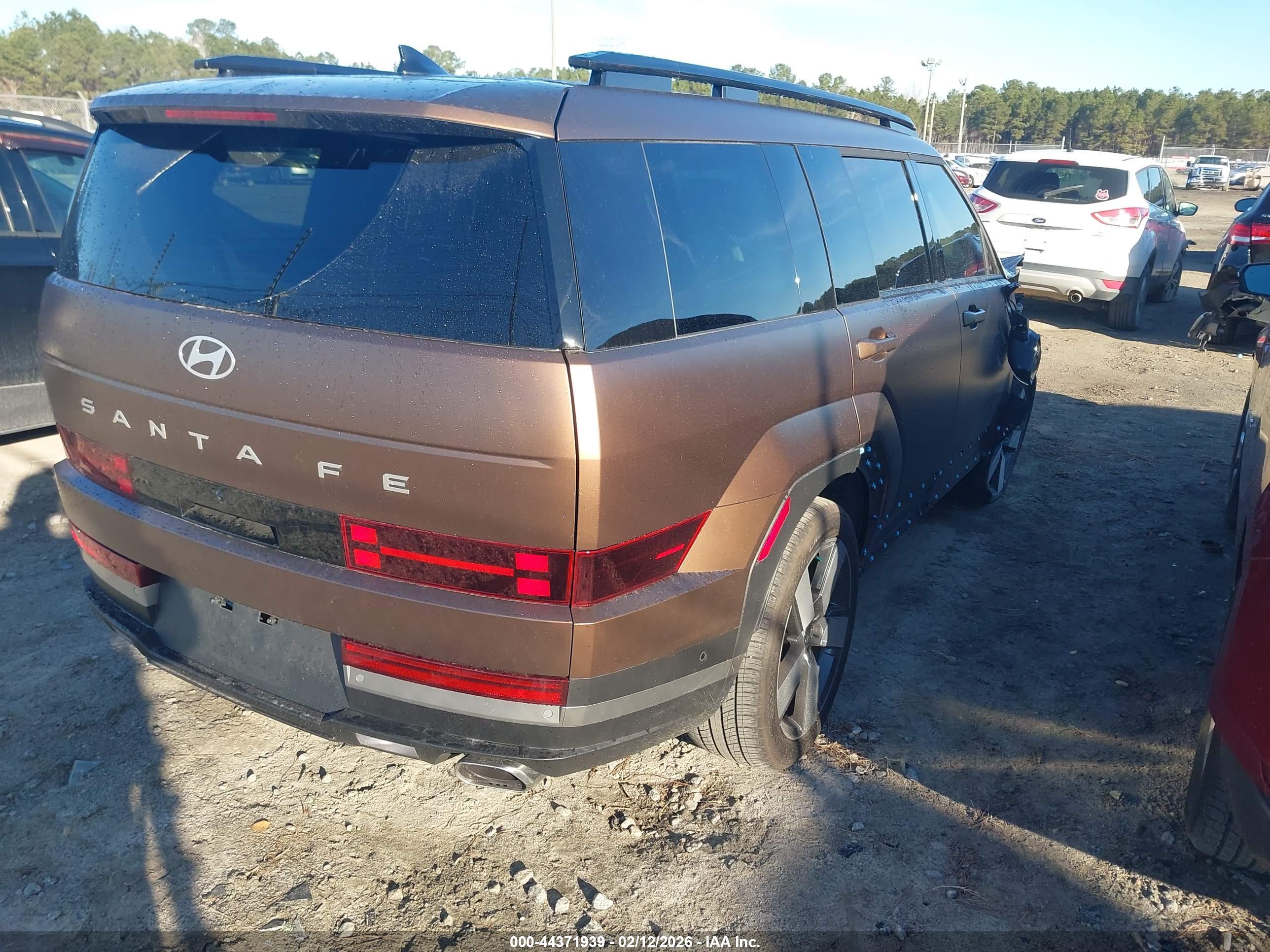 HYUNDAI SANTA image 4