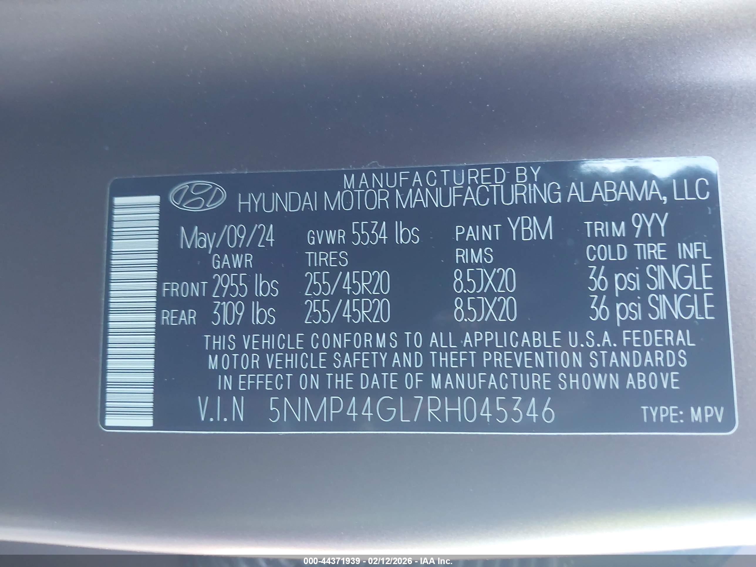 HYUNDAI SANTA image 9