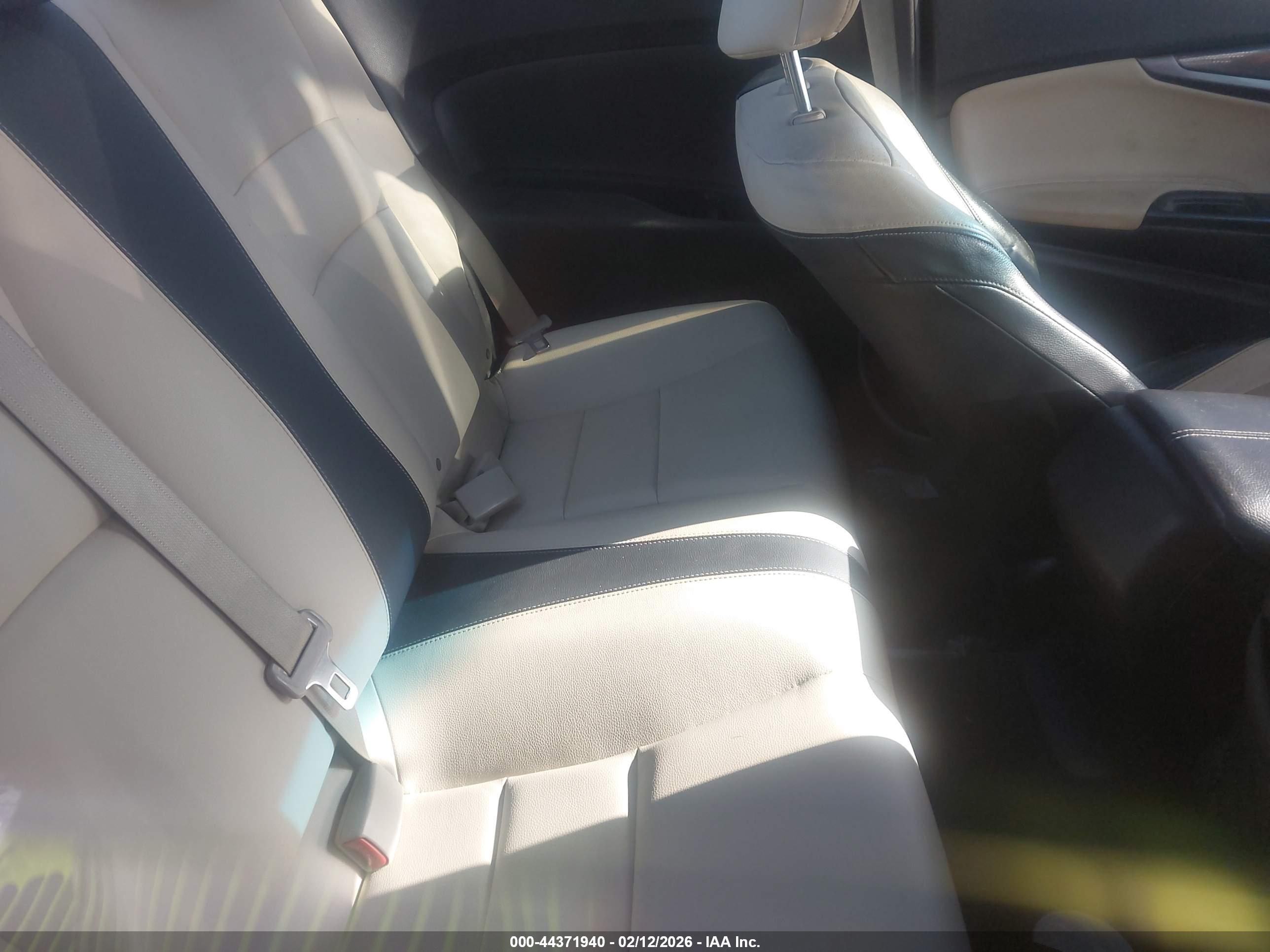 HONDA ACCORD image 8
