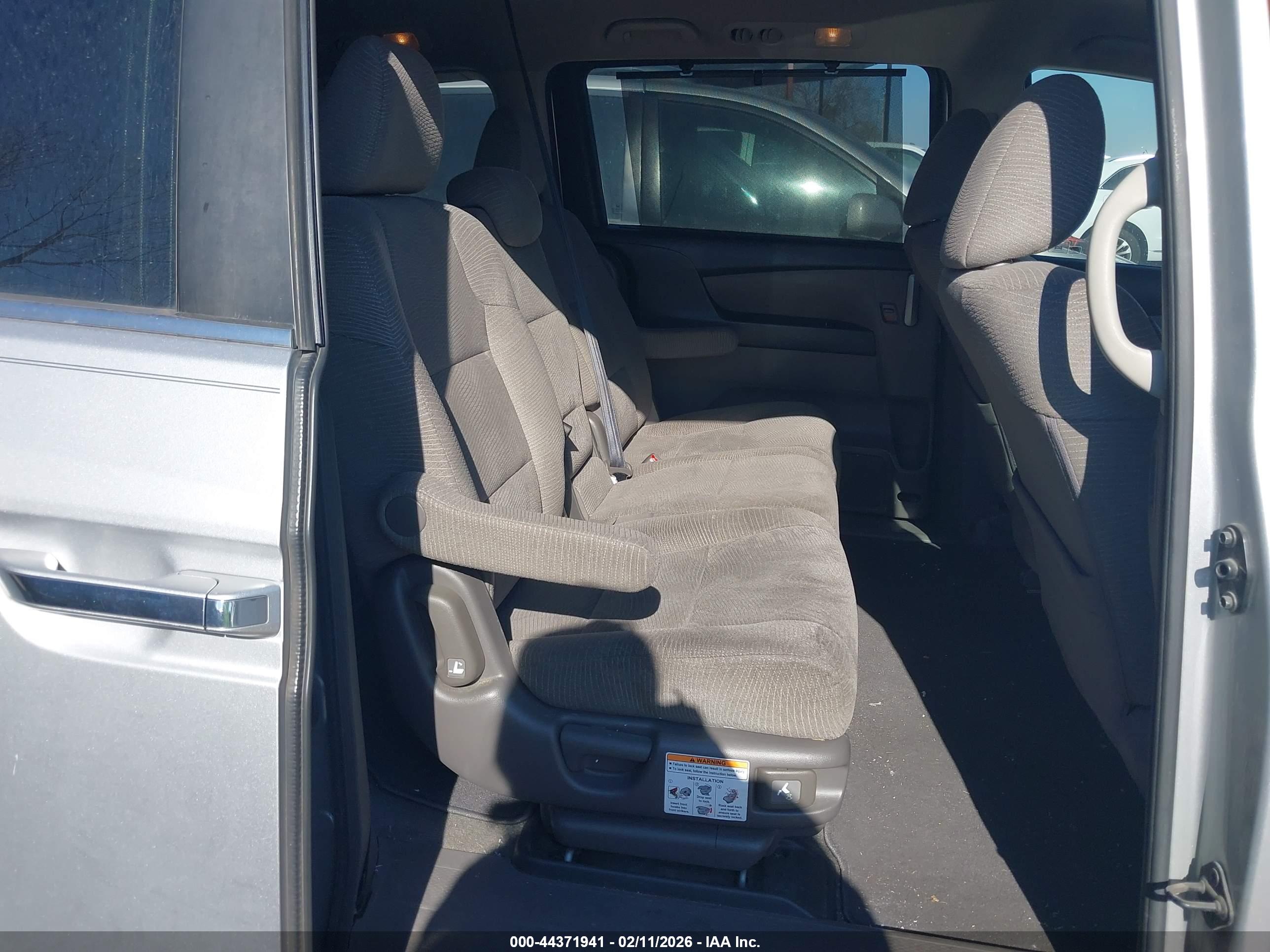 HONDA ODYSSEY image 8