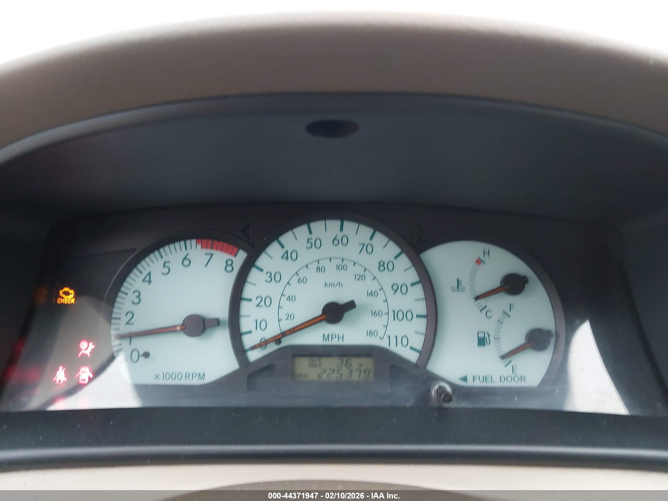 TOYOTA COROLLA image 7
