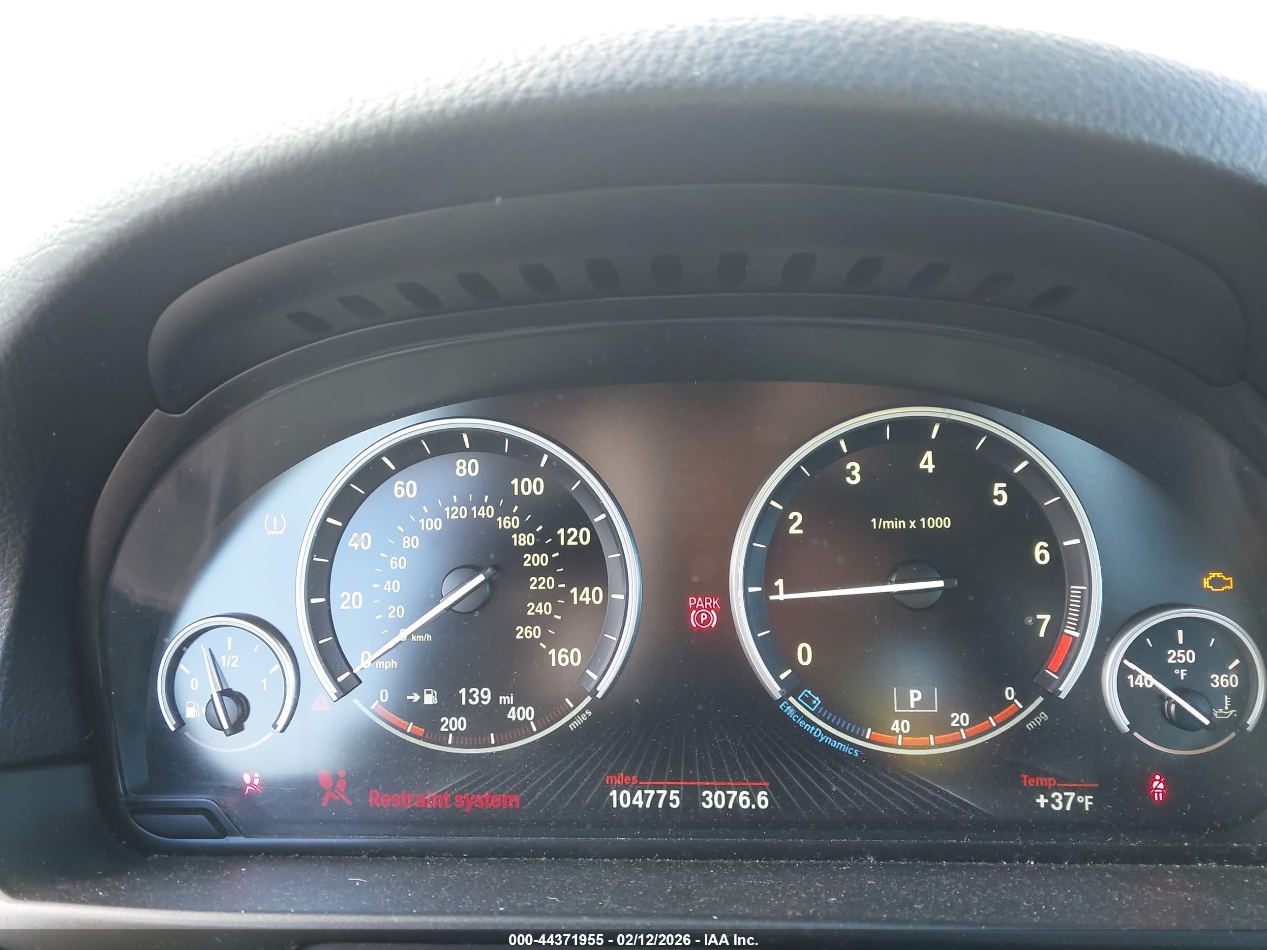 BMW 535I image 7