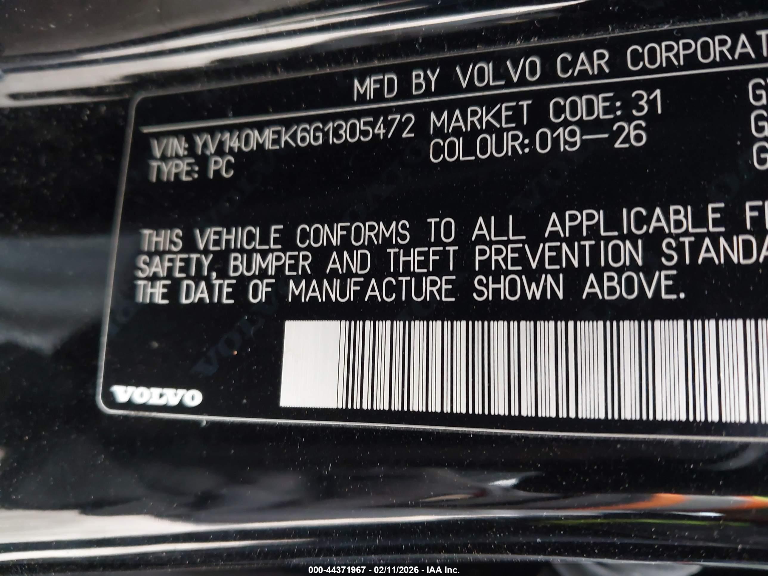 VOLVO V60 image 9