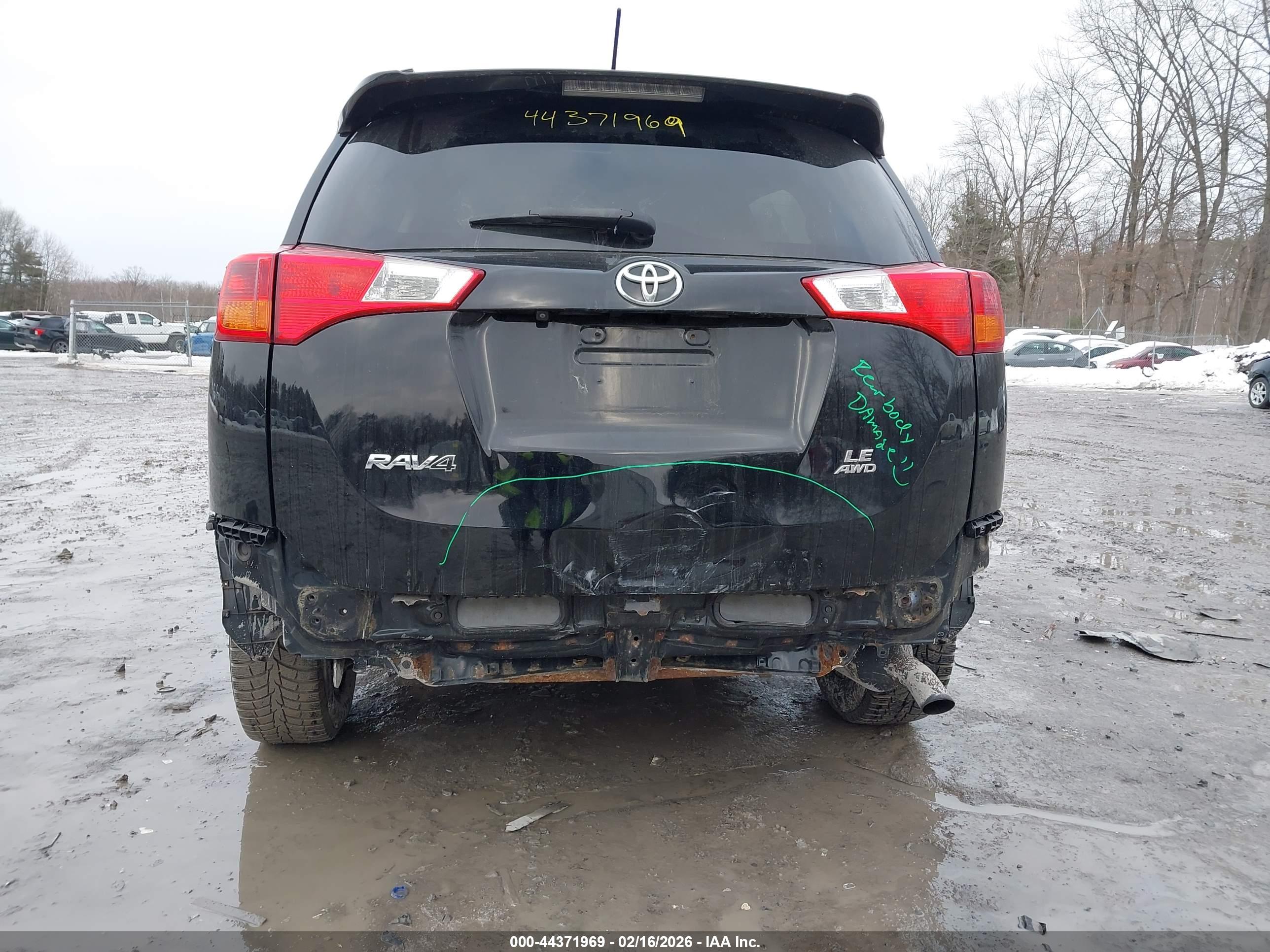 TOYOTA RAV4 image 6