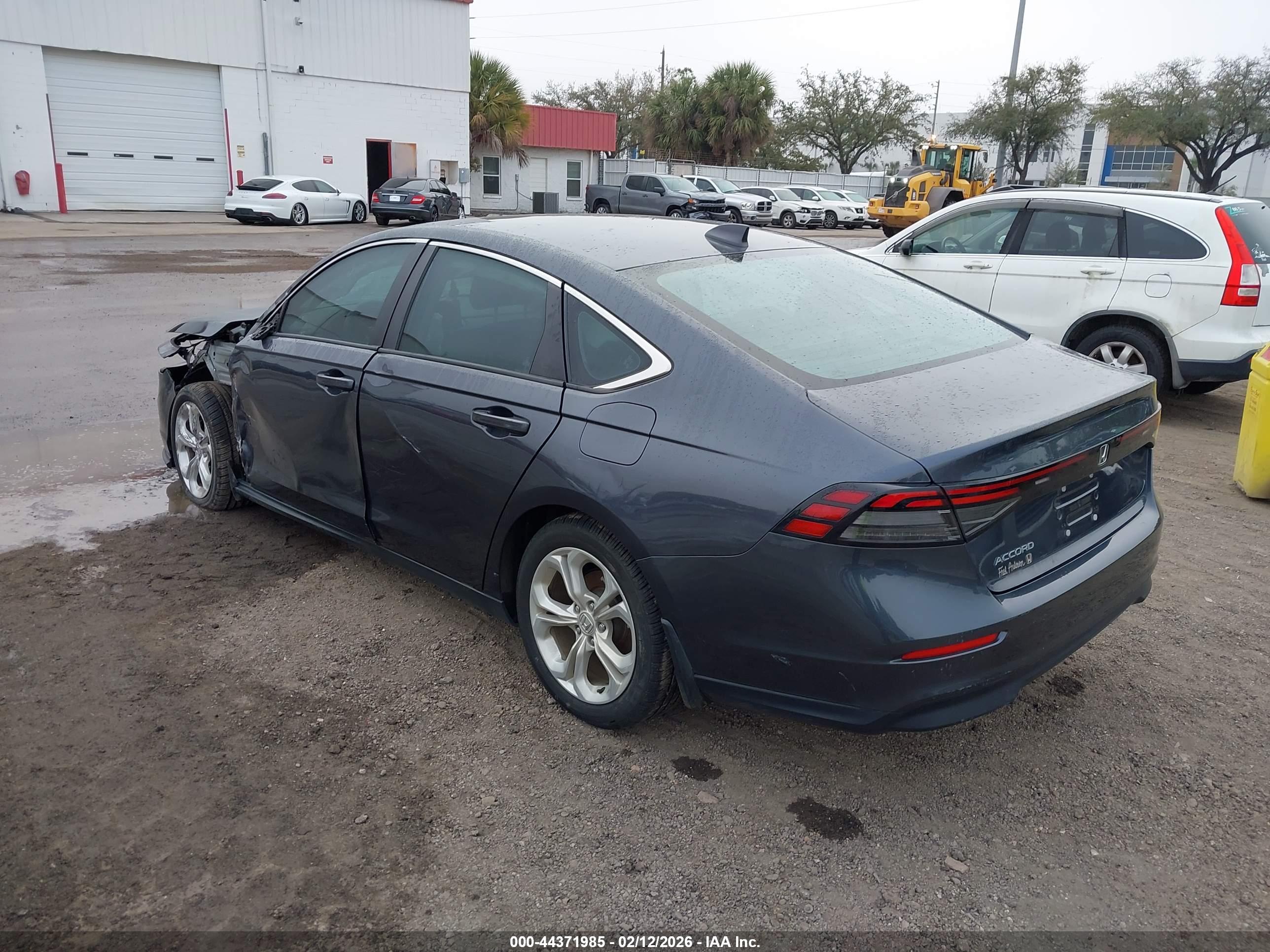 HONDA ACCORD image 3