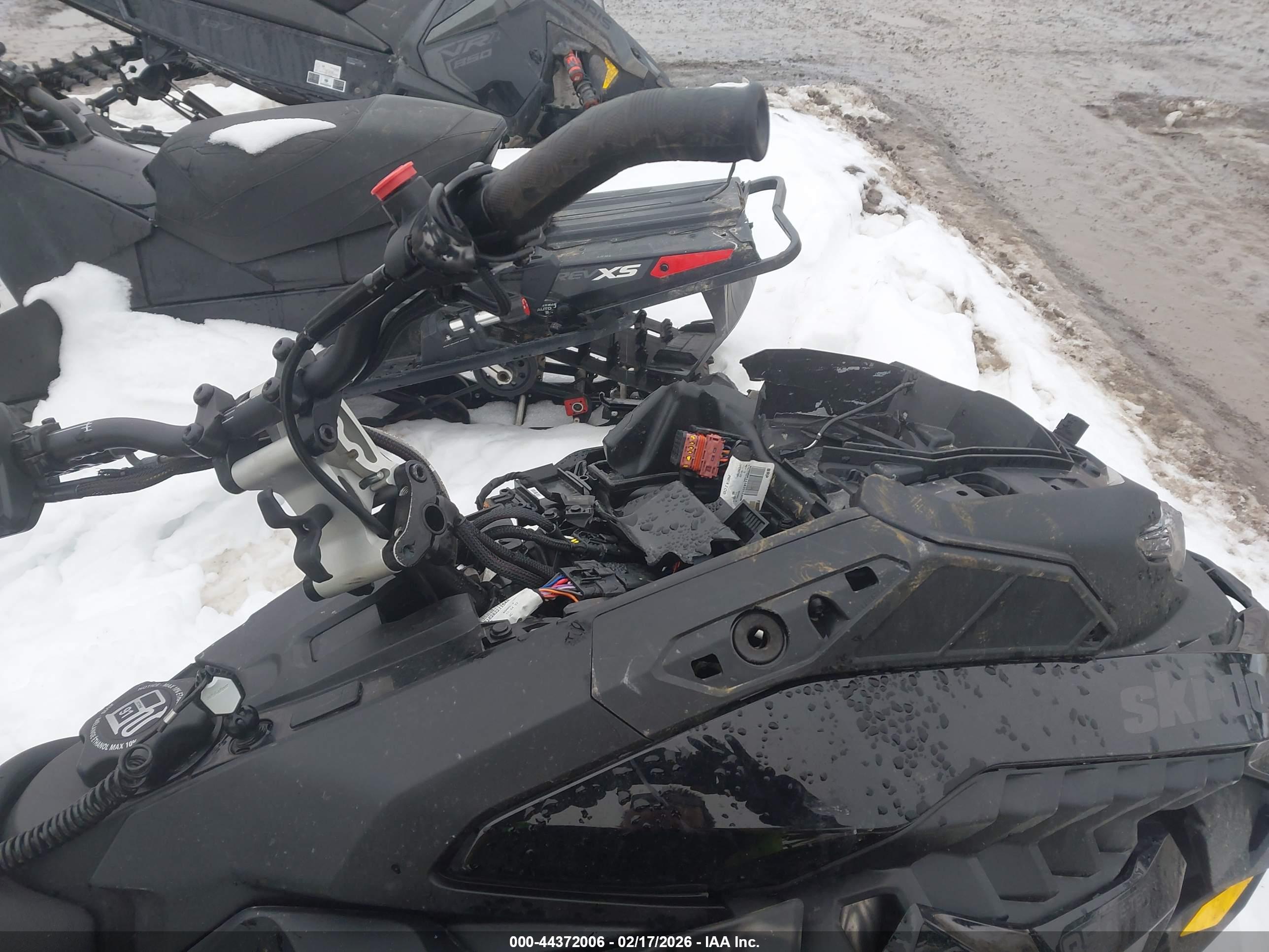 SKI-DOO RENEGADE image 6