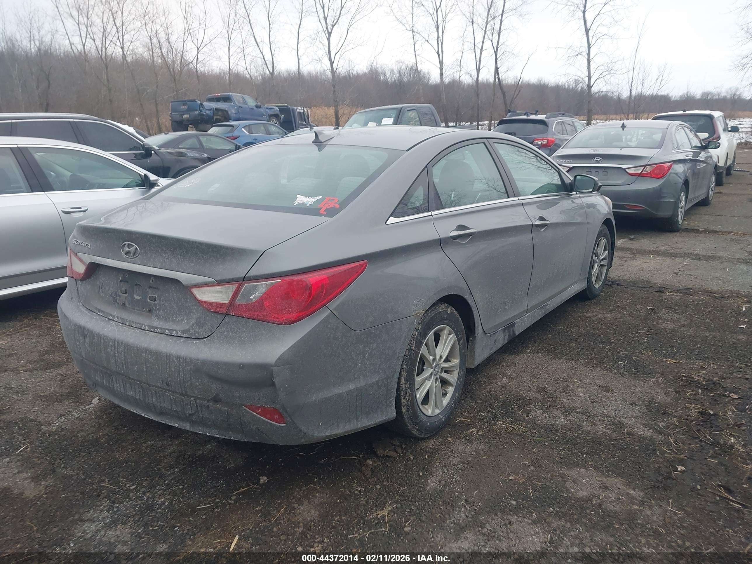 HYUNDAI SONATA image 4