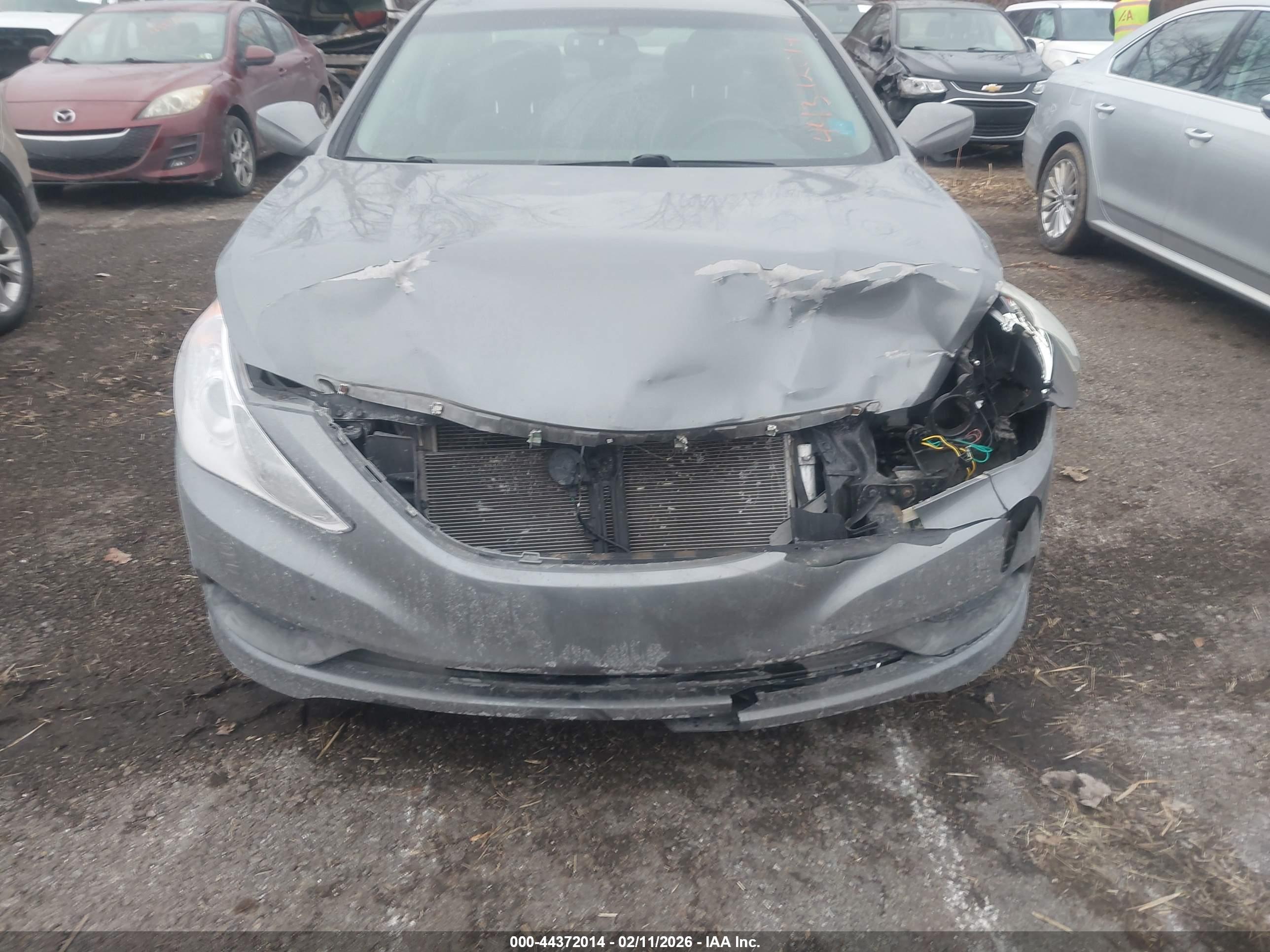 HYUNDAI SONATA image 6