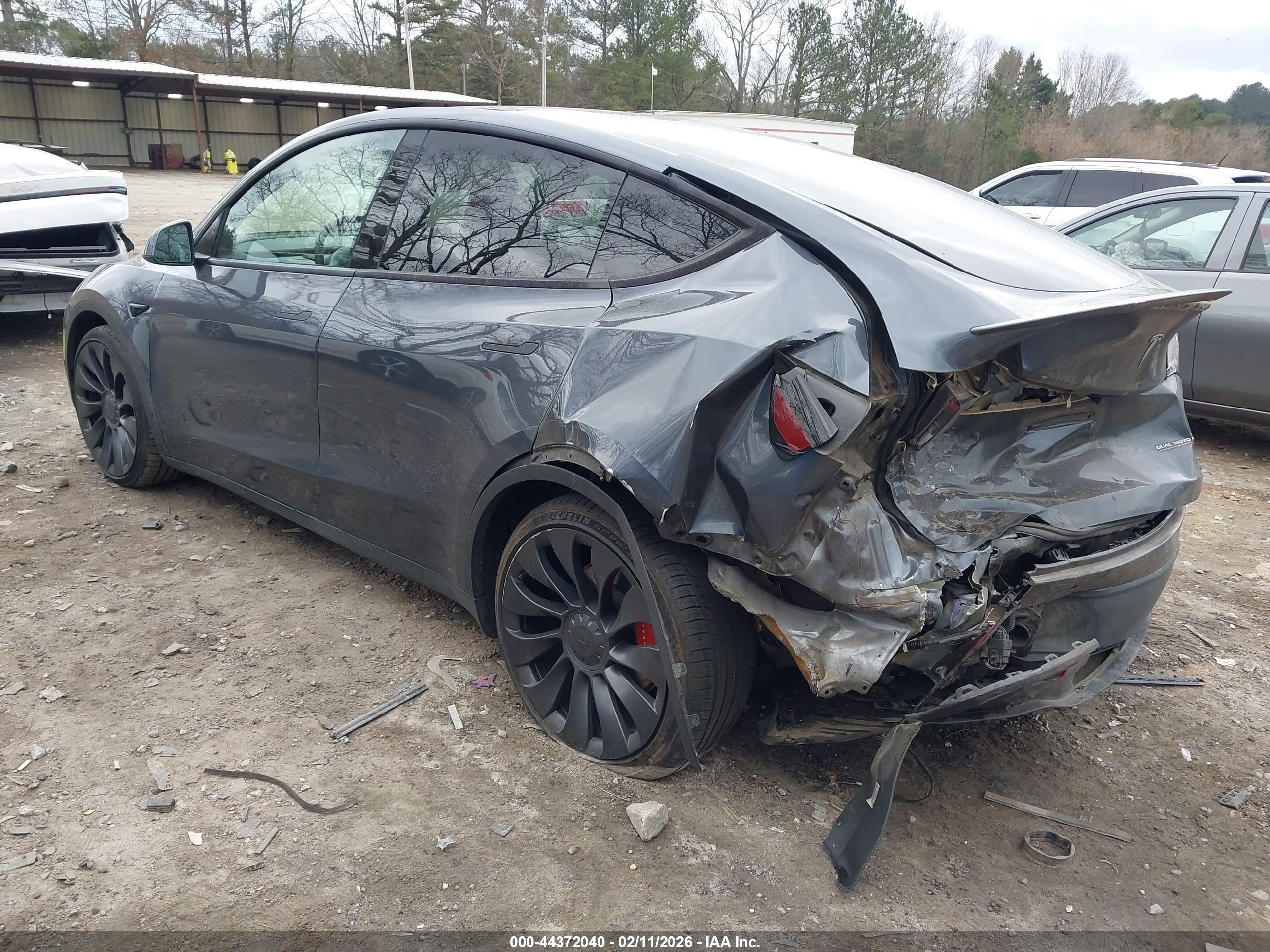 TESLA MODEL image 3