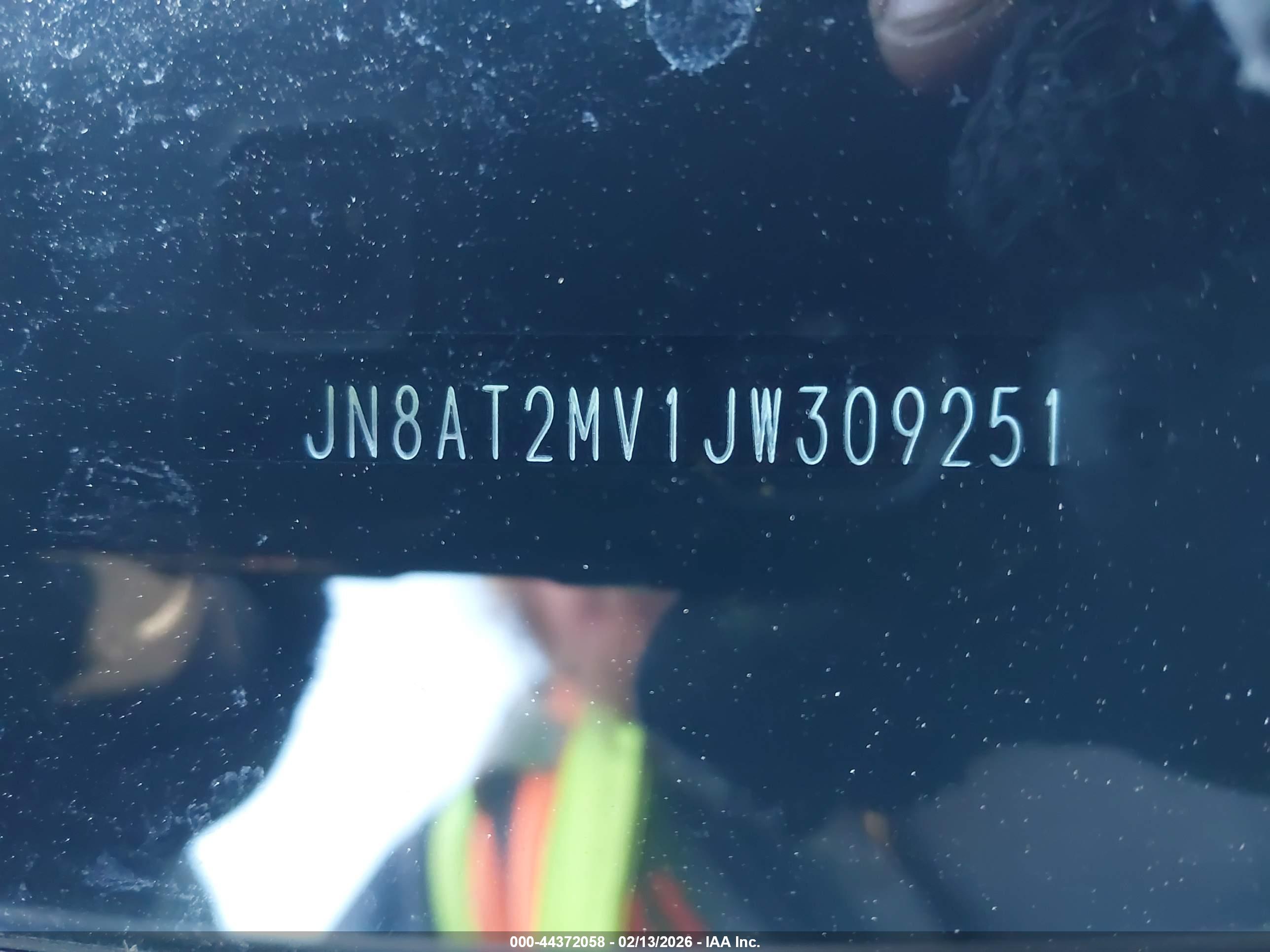 NISSAN ROGUE image 9