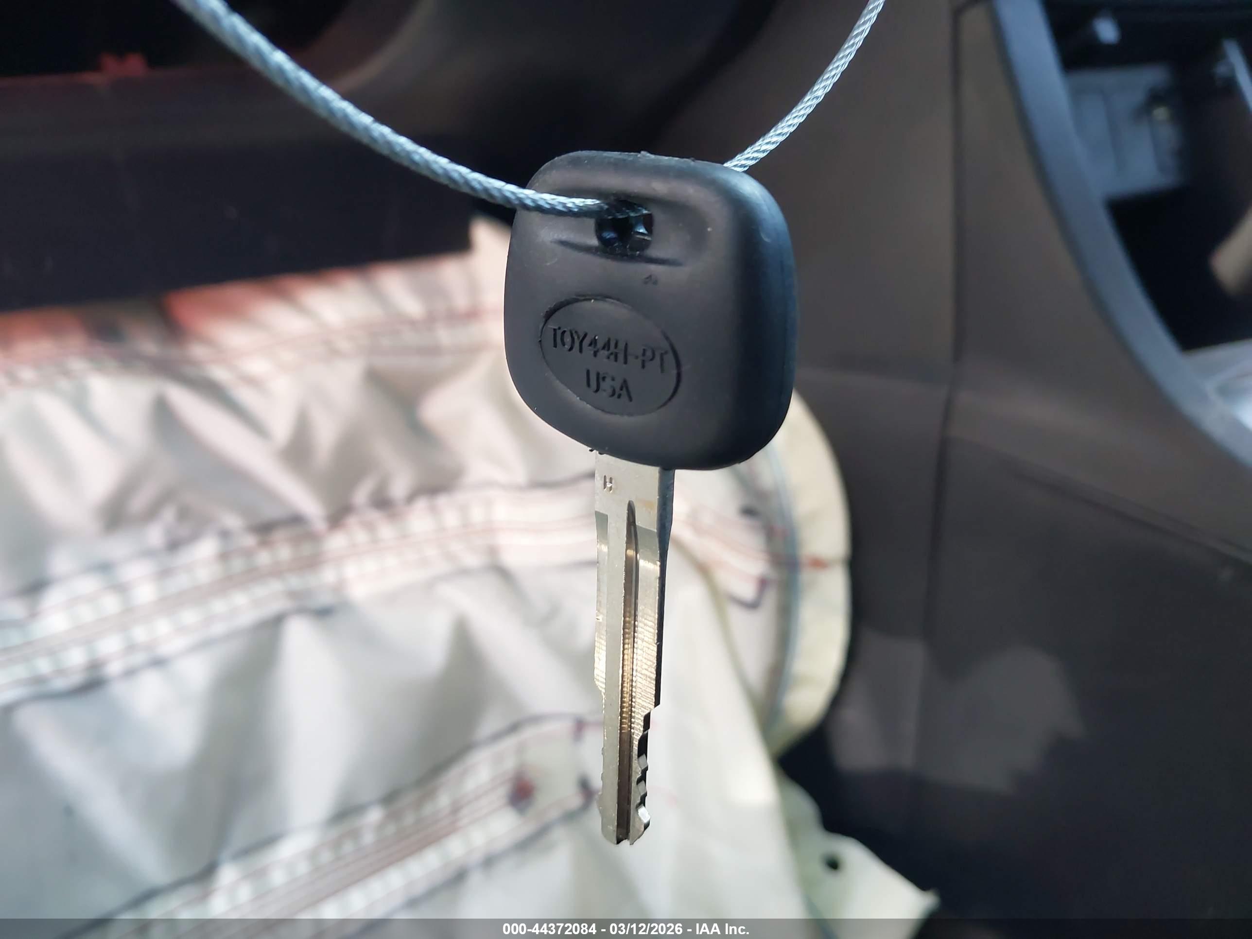 TOYOTA COROLLA image 11
