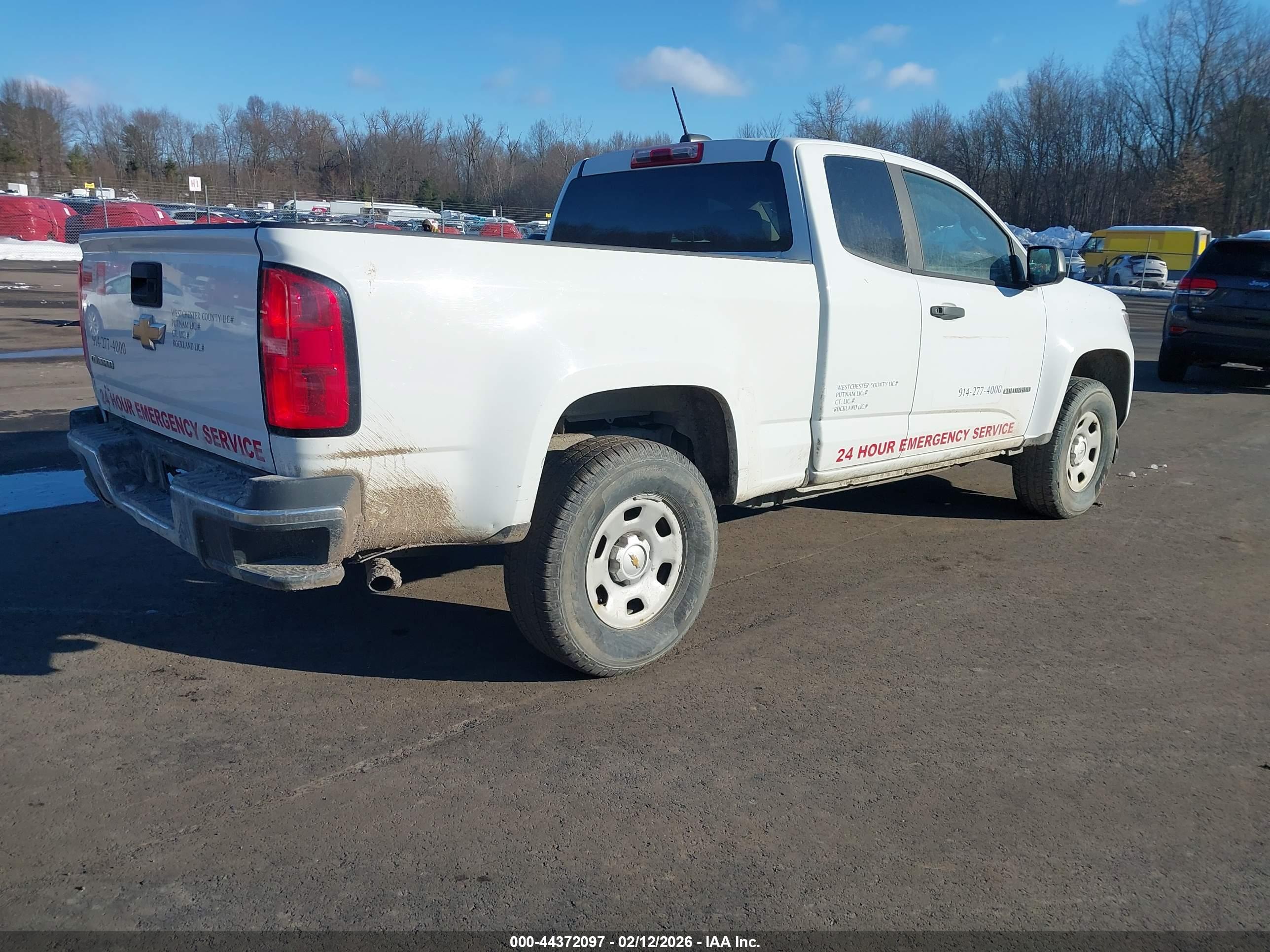 CHEVROLET COLORADO image 4